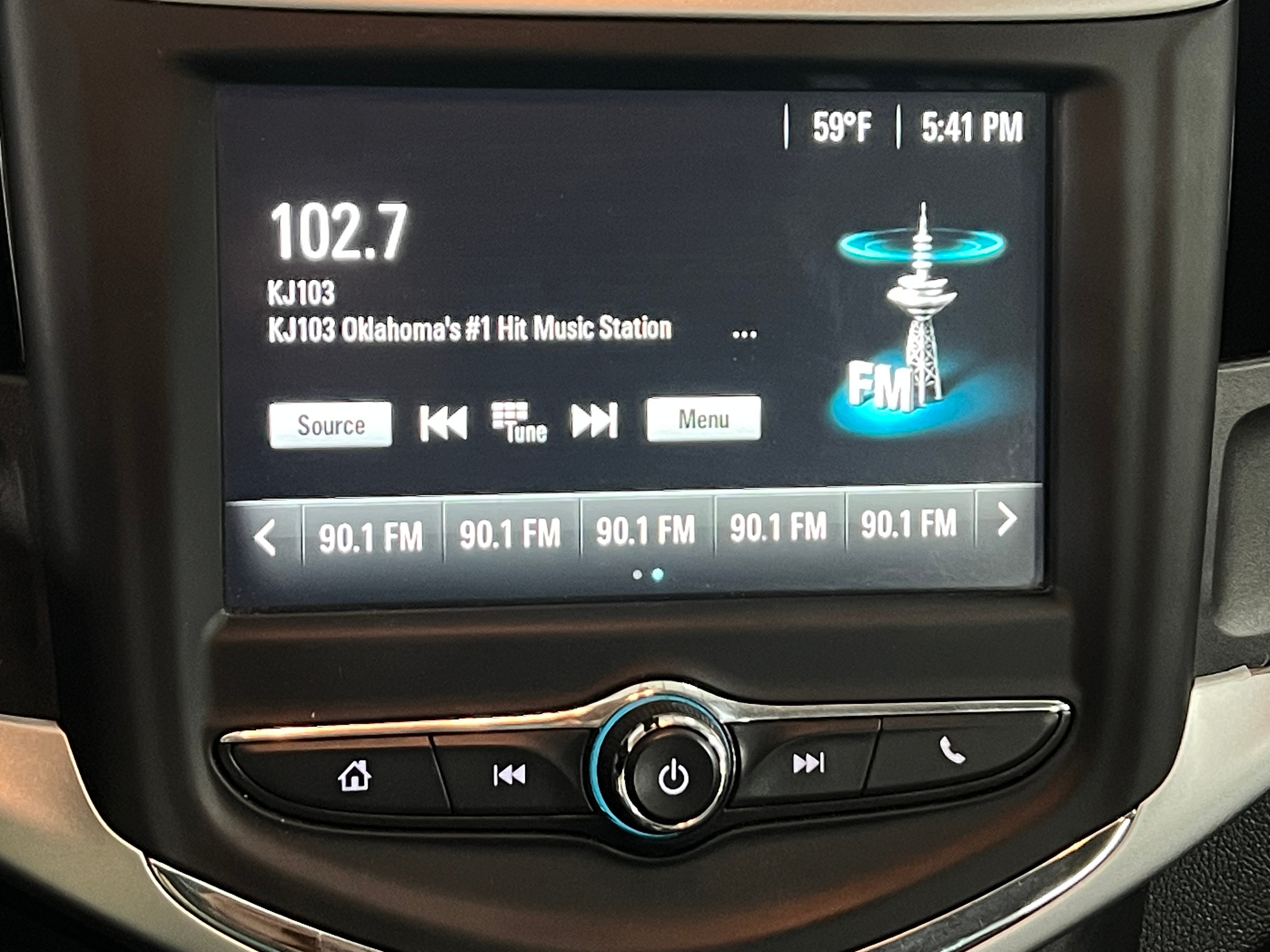 2017 Chevrolet Sonic LT 4
