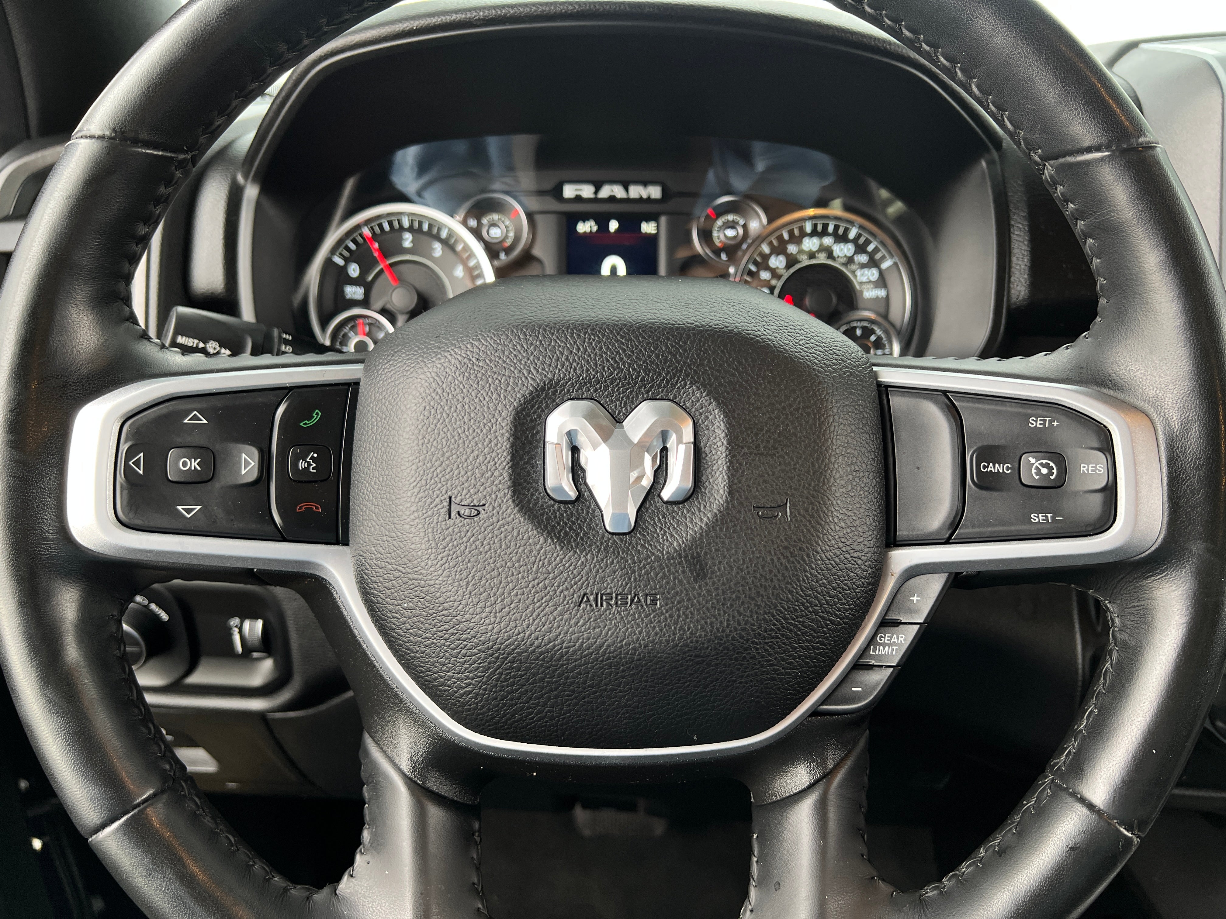 2023 RAM 1500 Big Horn 5