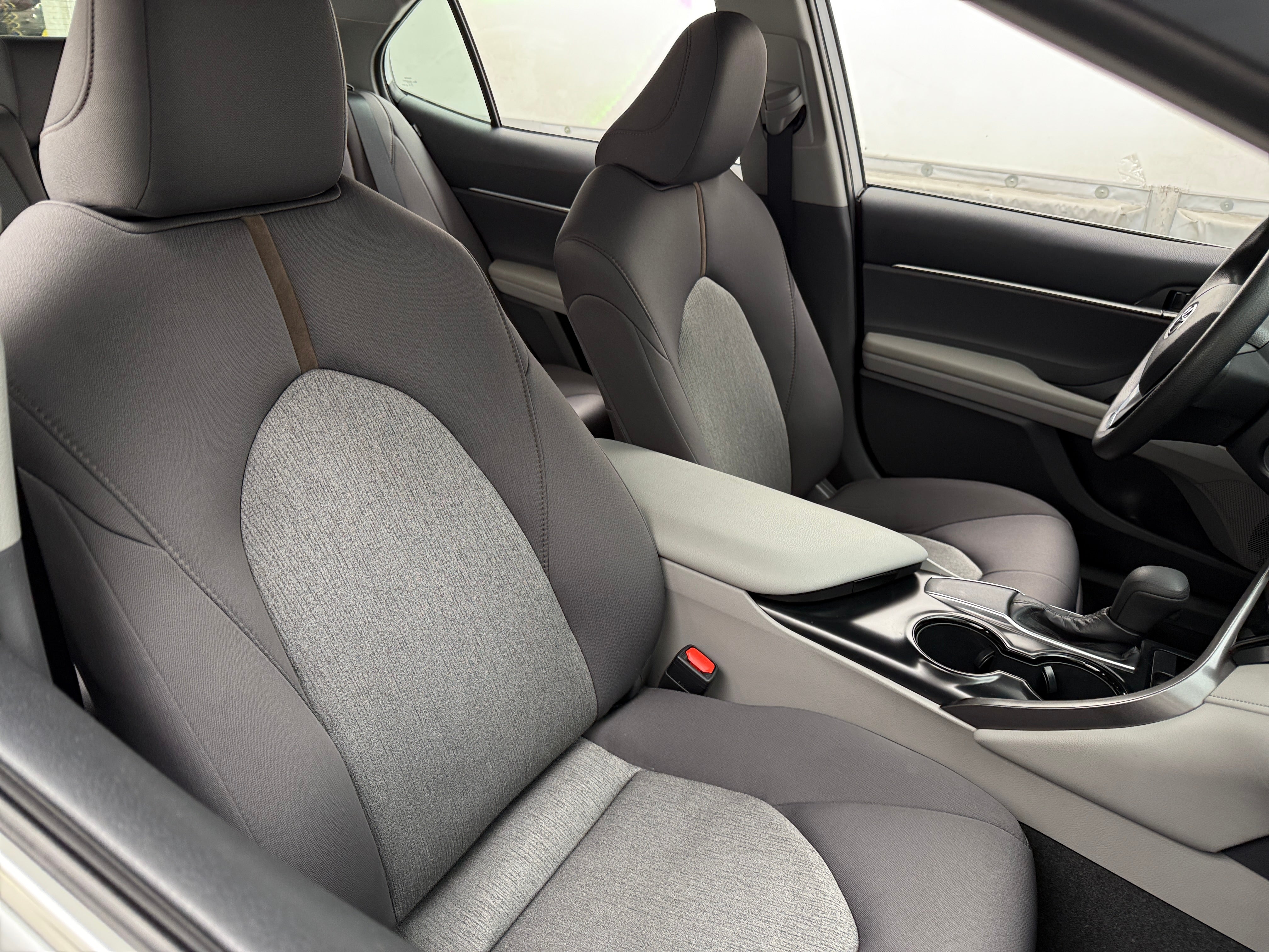 2020 Toyota Camry LE 2