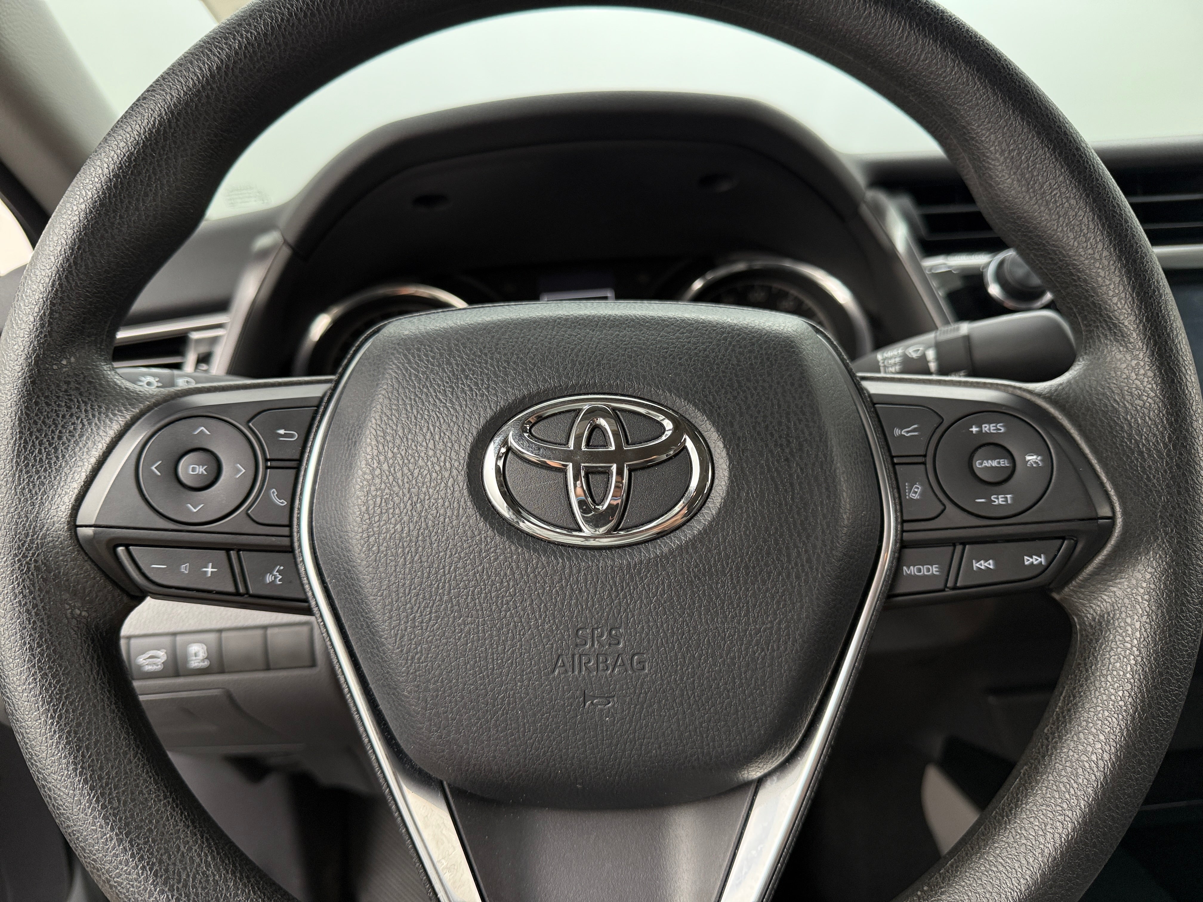 2020 Toyota Camry LE 5