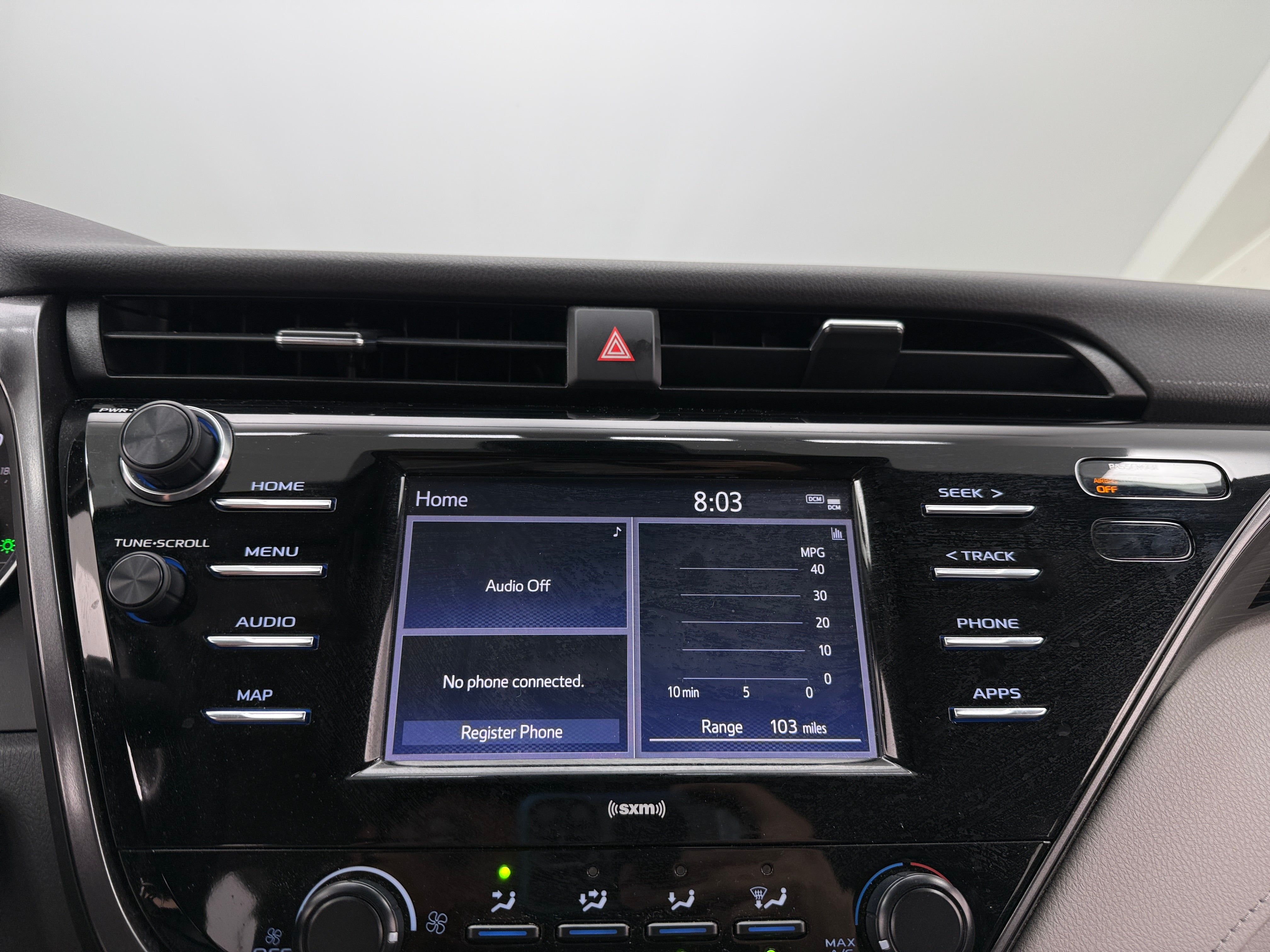 2020 Toyota Camry LE 4