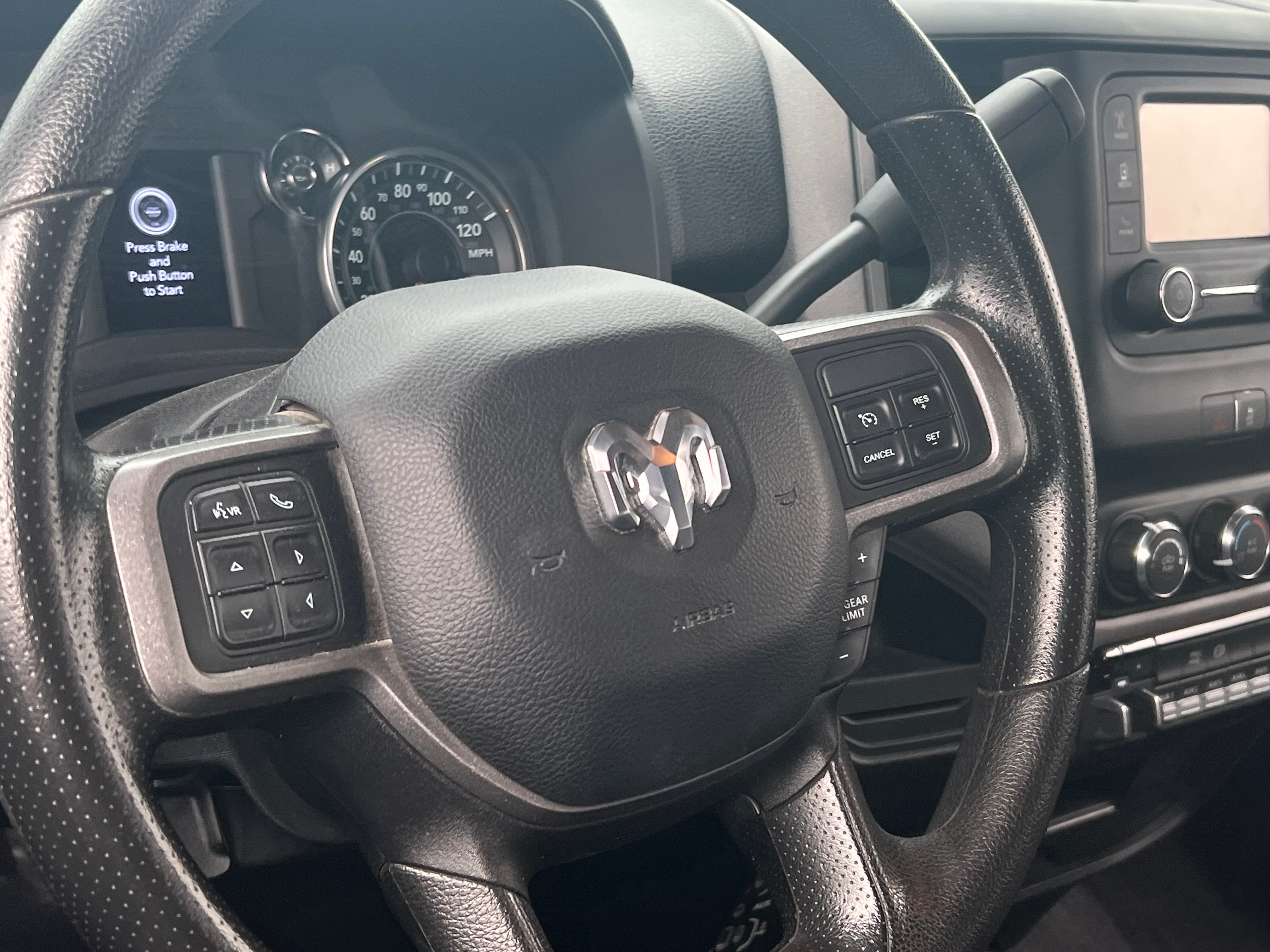 2022 RAM 2500 Tradesman 5