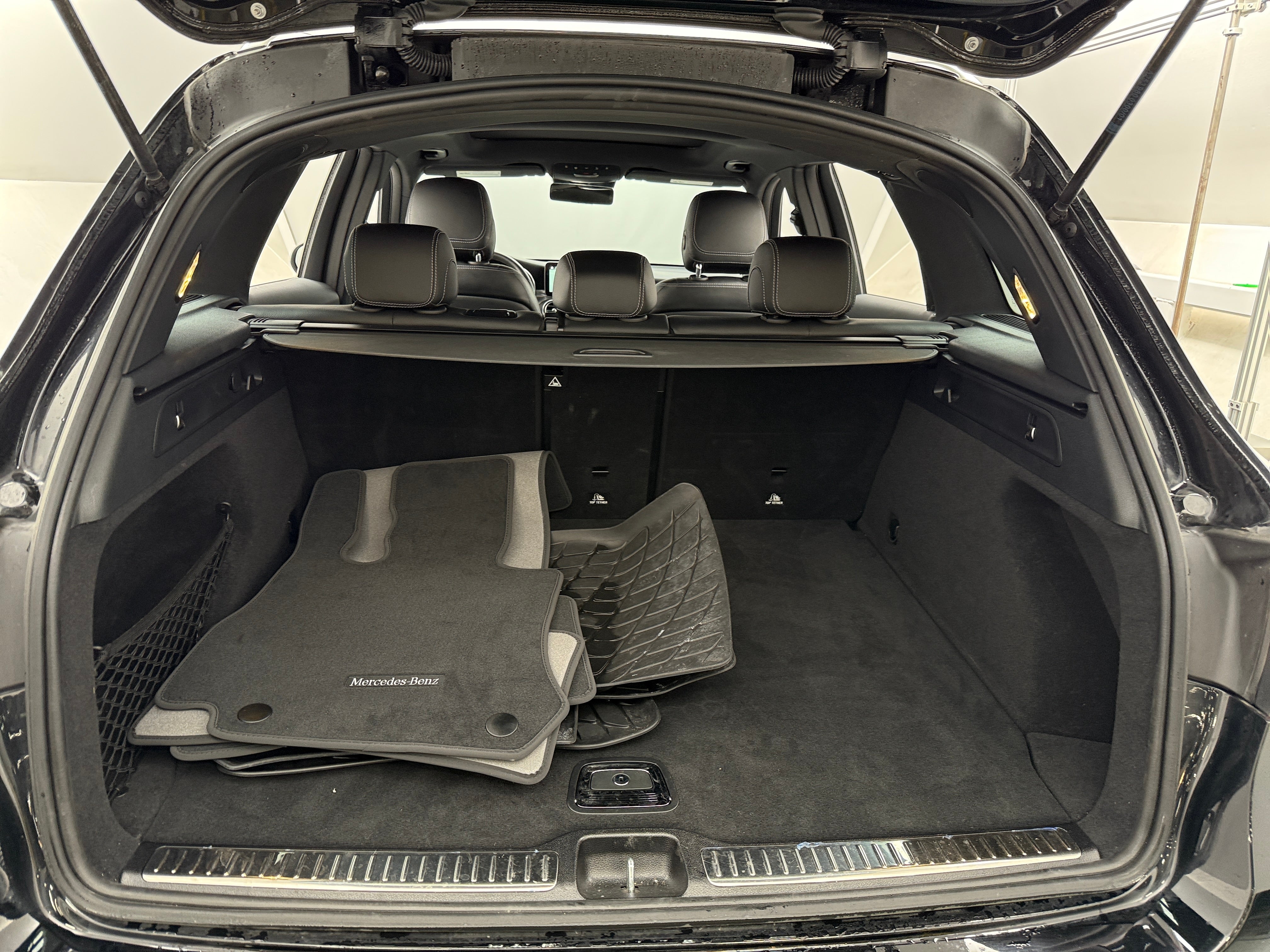 2022 Mercedes-Benz GLC 300 6