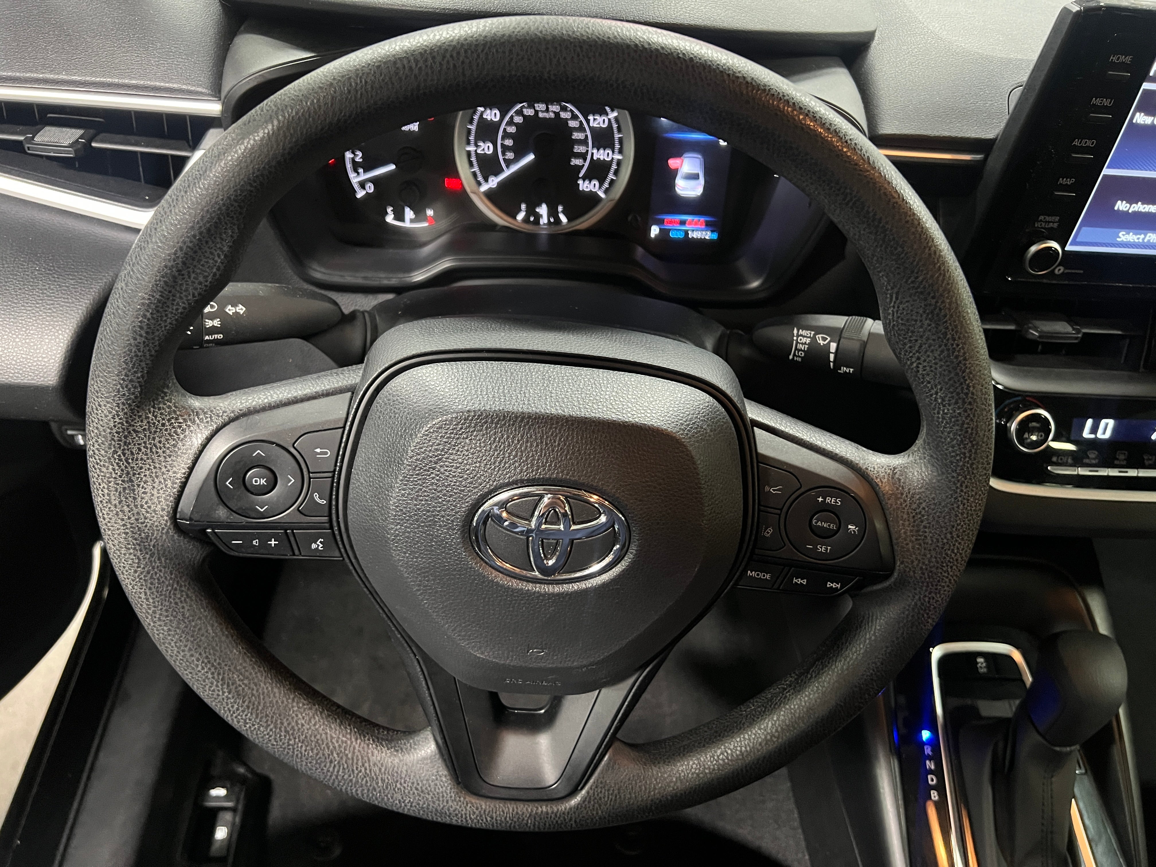2022 Toyota Corolla LE 5