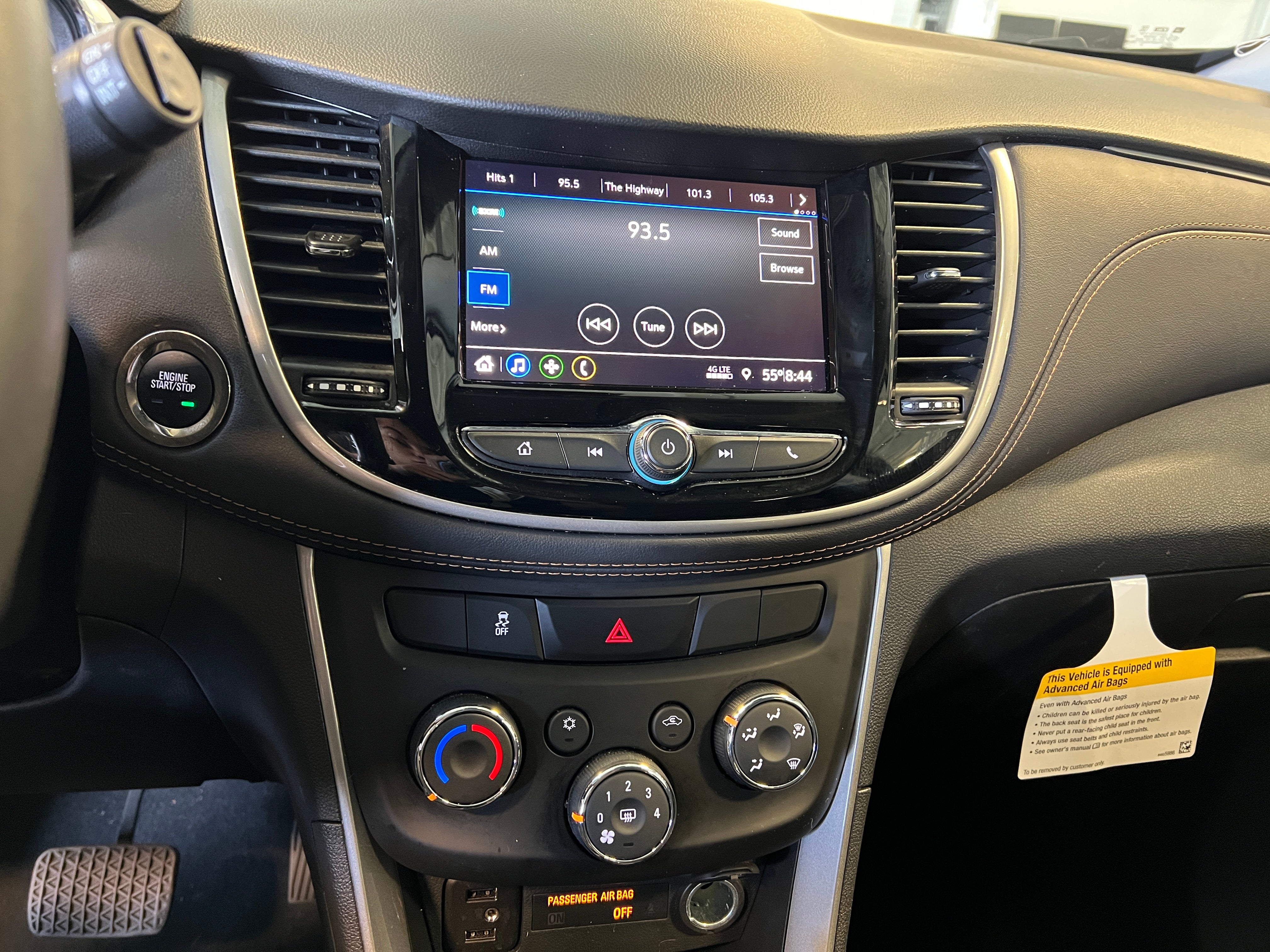 2022 Chevrolet Trax LT 3
