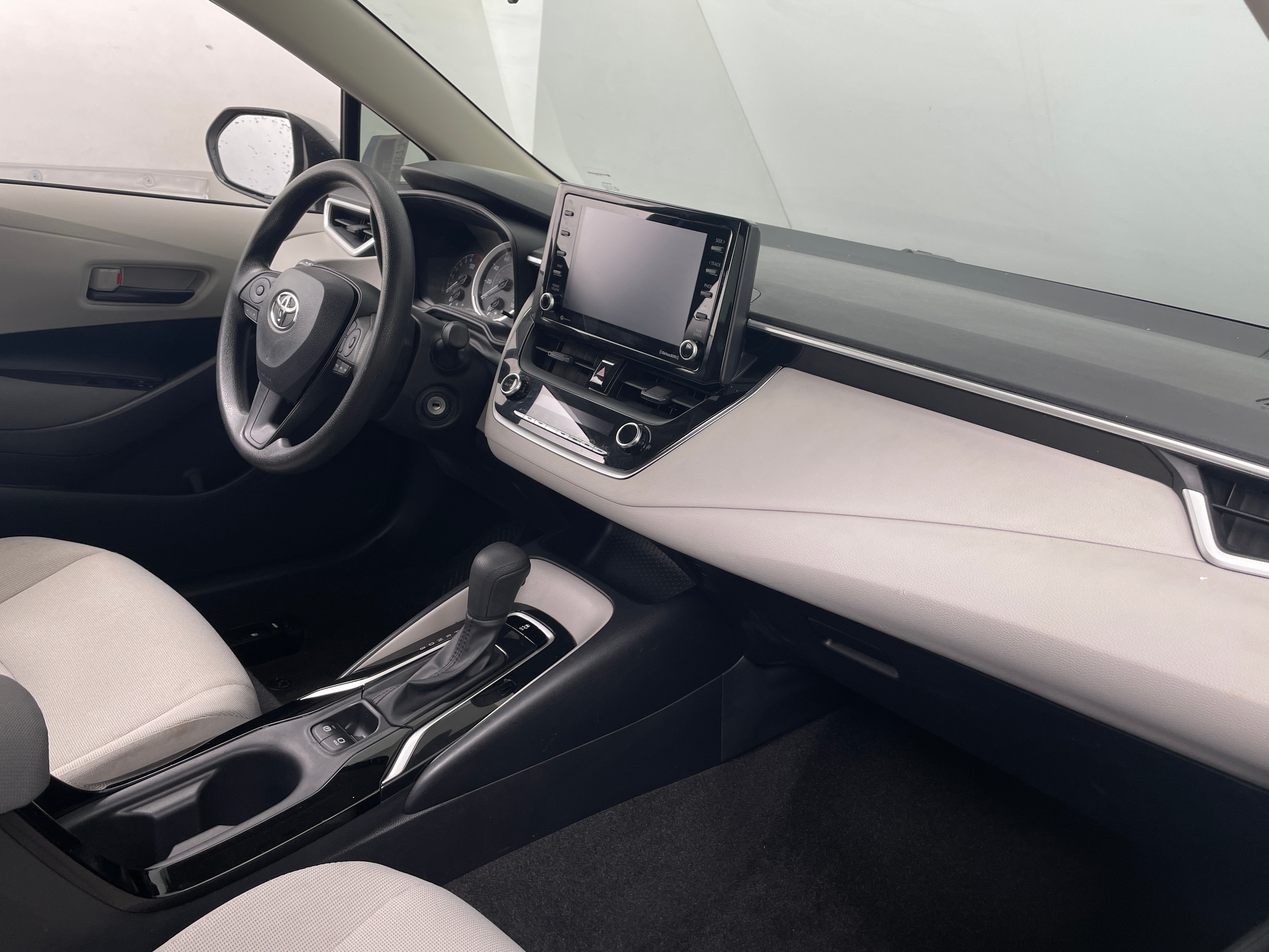 2022 Toyota Corolla LE 3