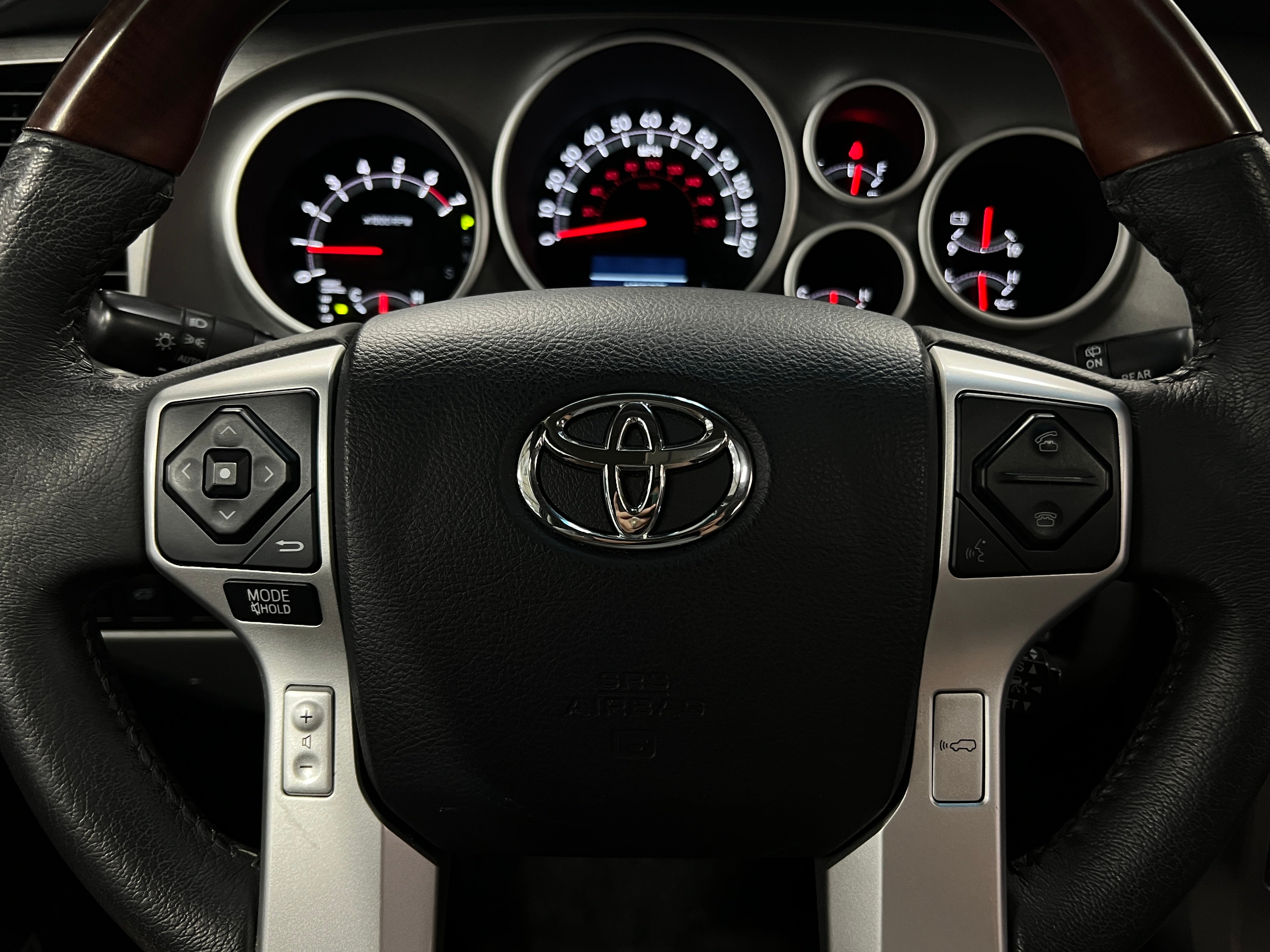 2017 Toyota Sequoia Platinum 4