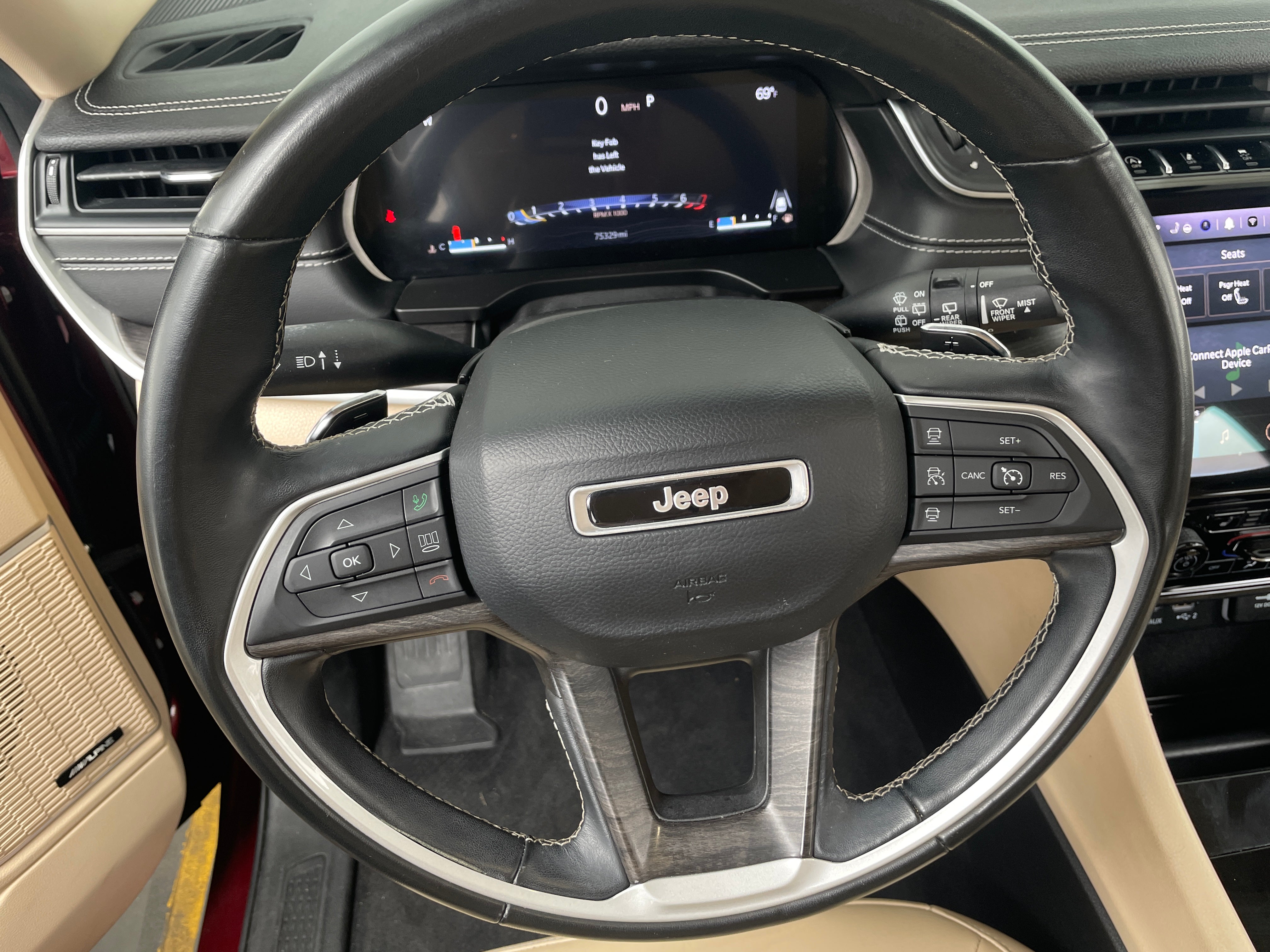 2022 Jeep Grand Cherokee L Limited Edition 4