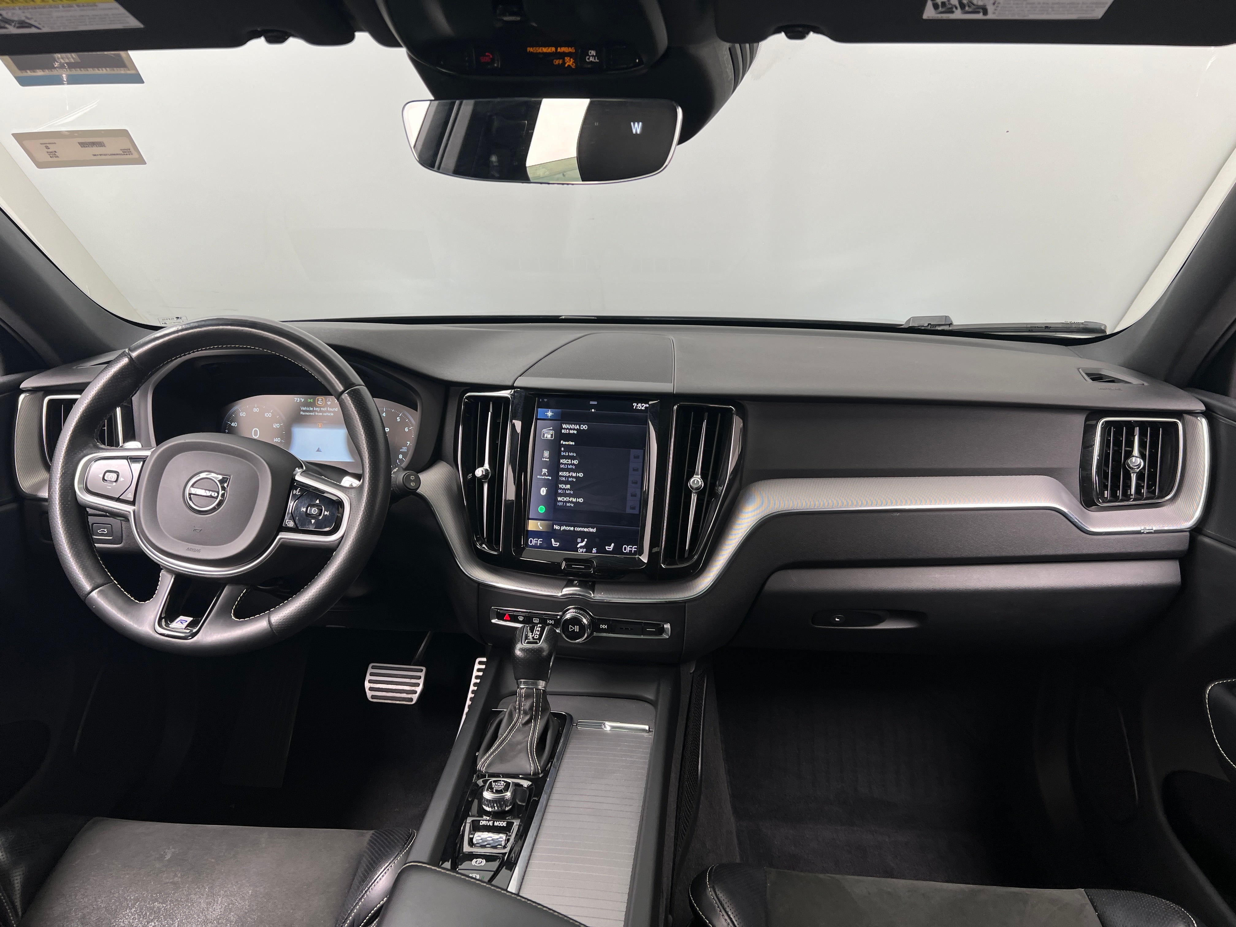 2018 Volvo XC60 T6 R-Design 2