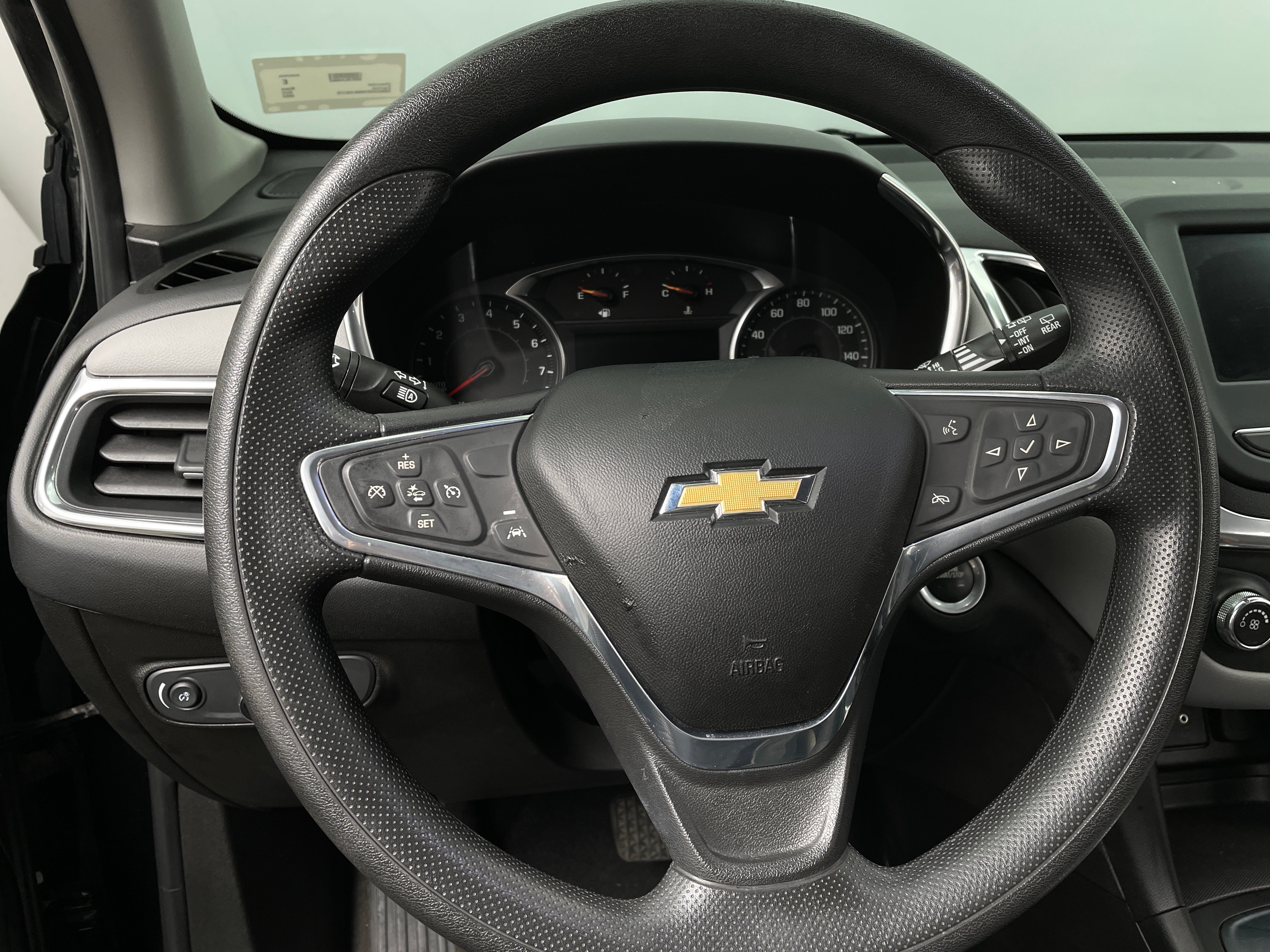 2022 Chevrolet Equinox LS 5