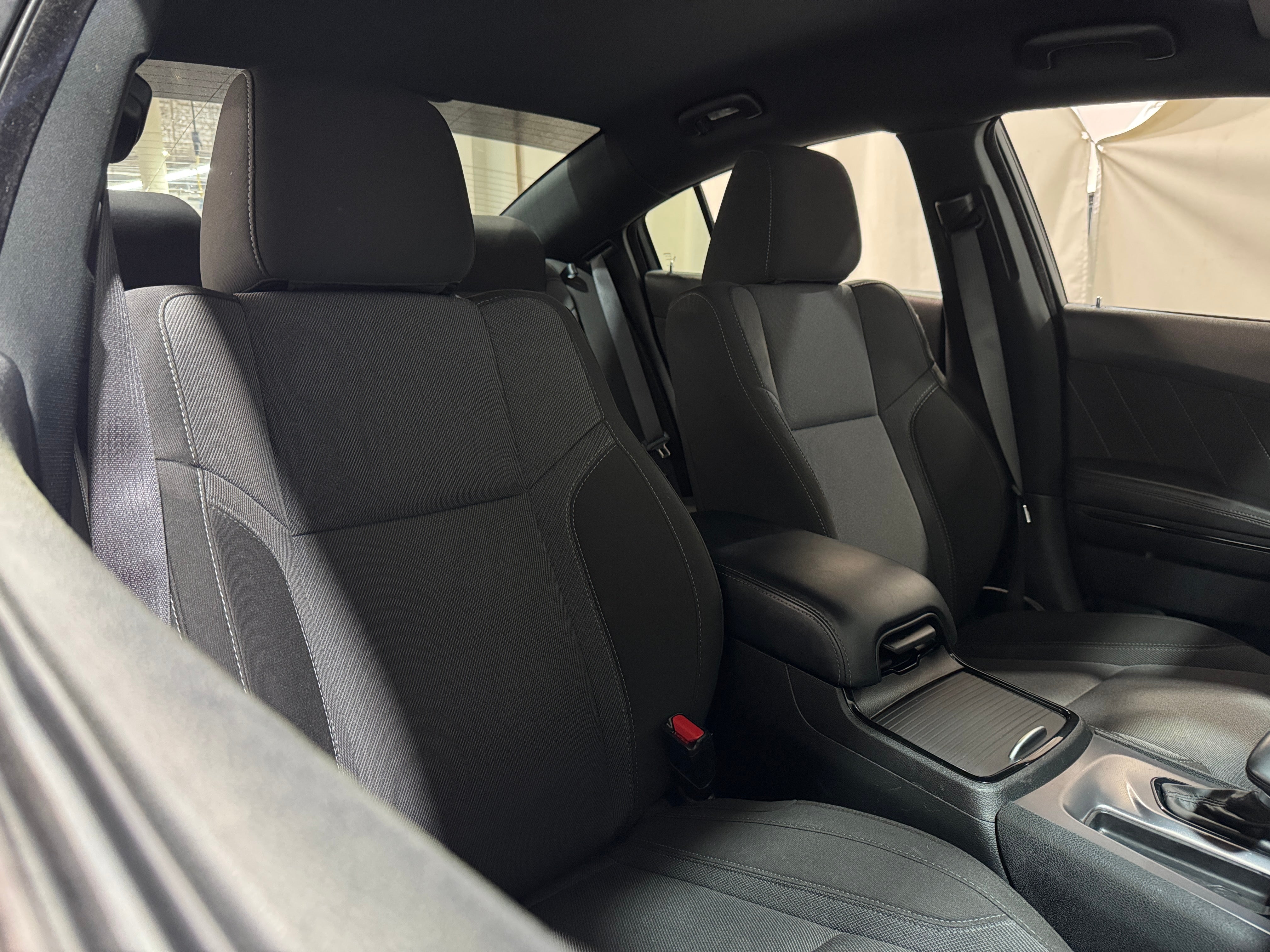 2022 Dodge Charger SXT 2