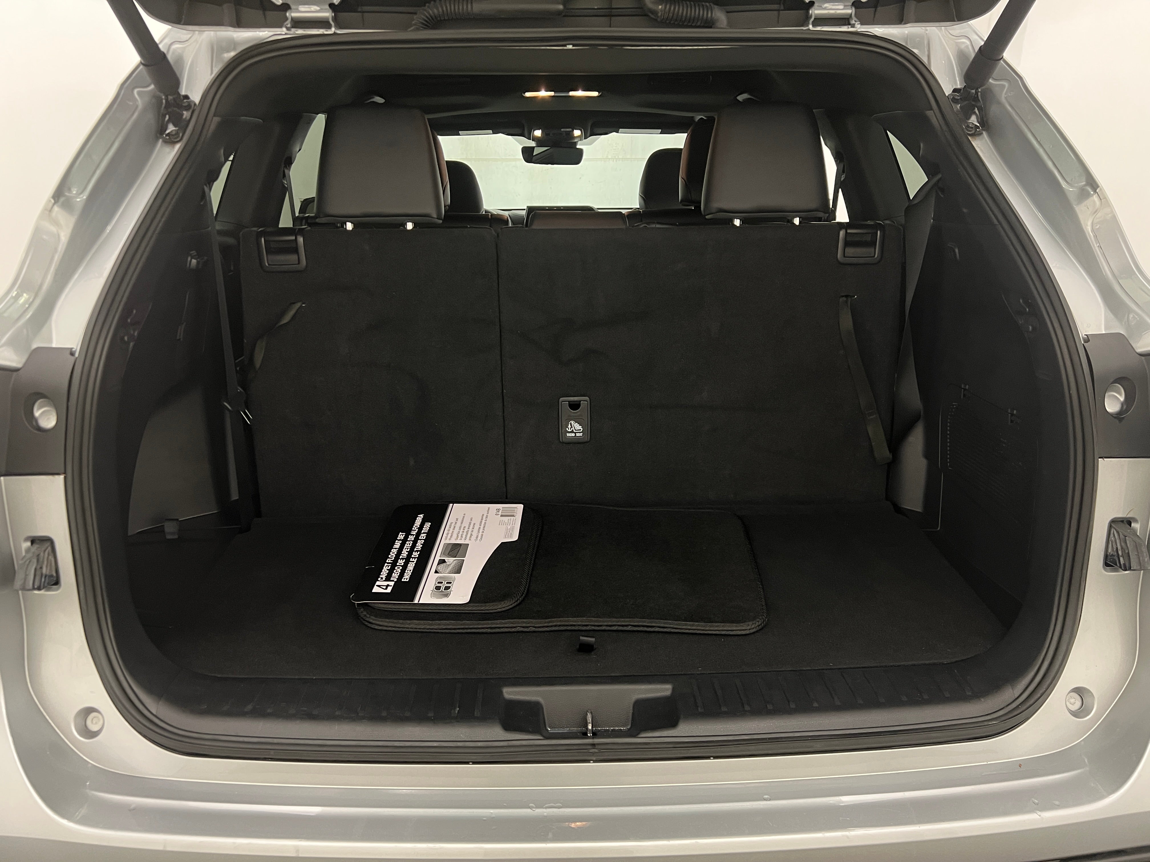 2024 Toyota Highlander XSE 7
