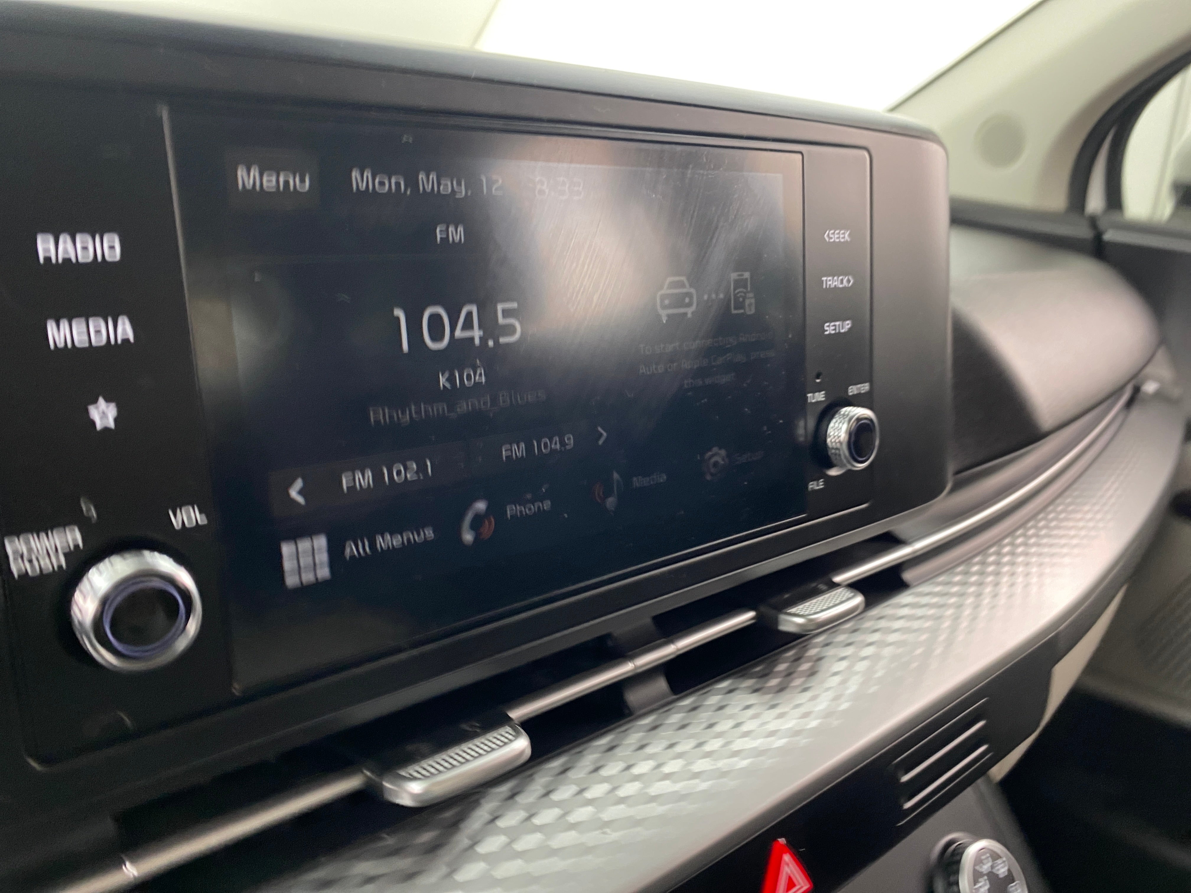 2023 Kia Carnival LX 3
