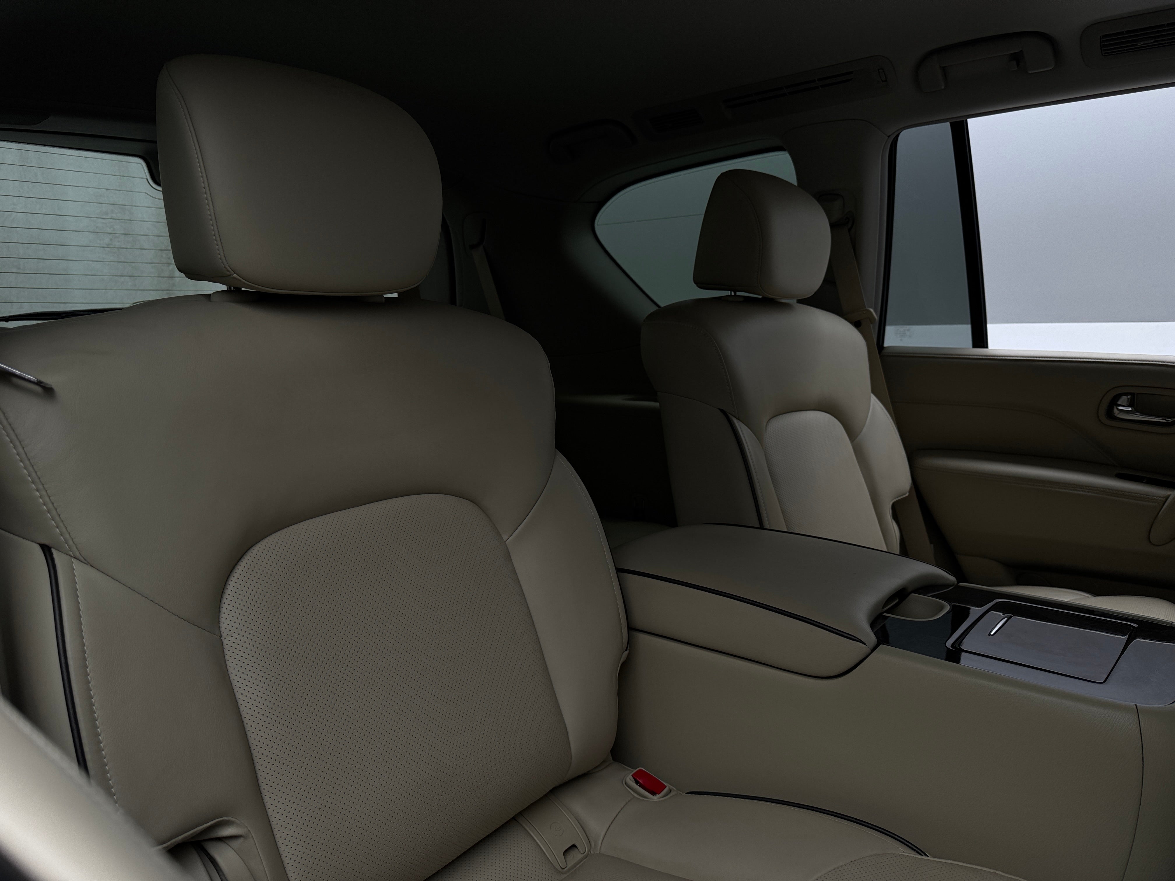 2020 INFINITI QX80 Luxe 5