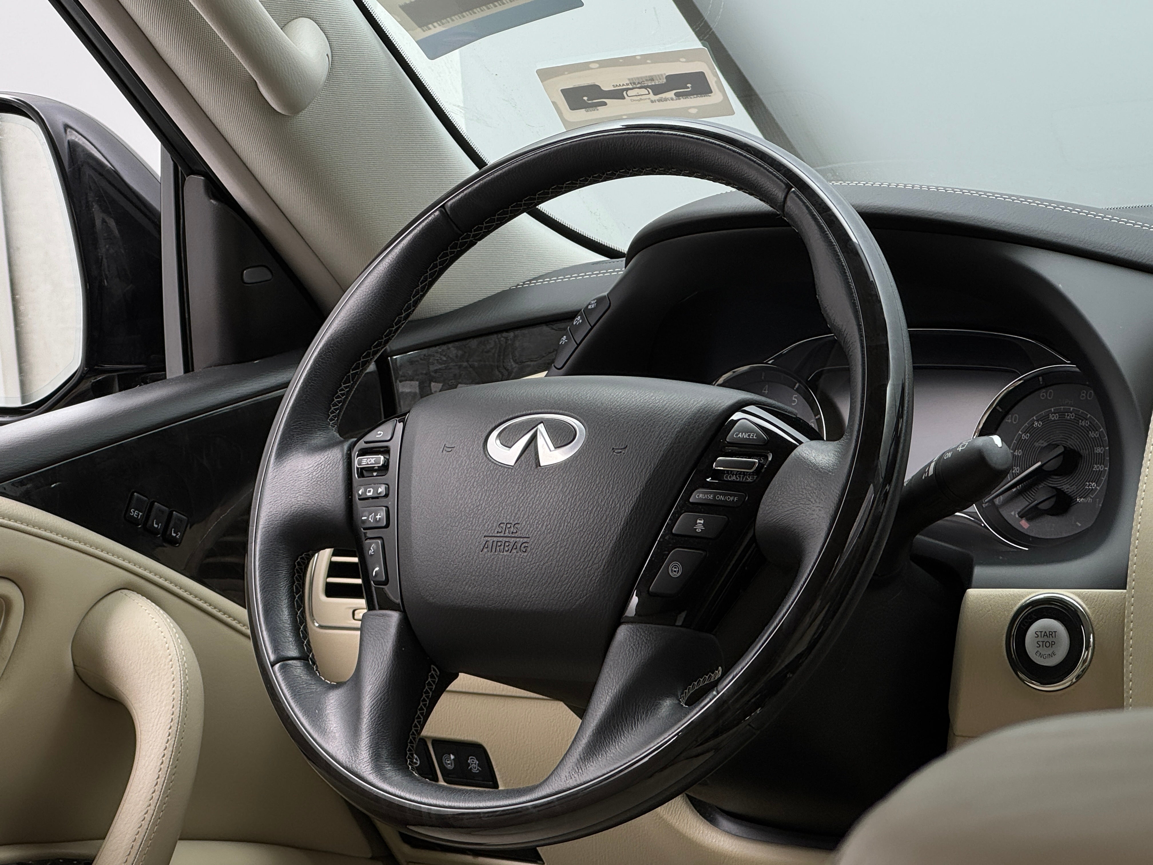 2020 INFINITI QX80 Luxe 4