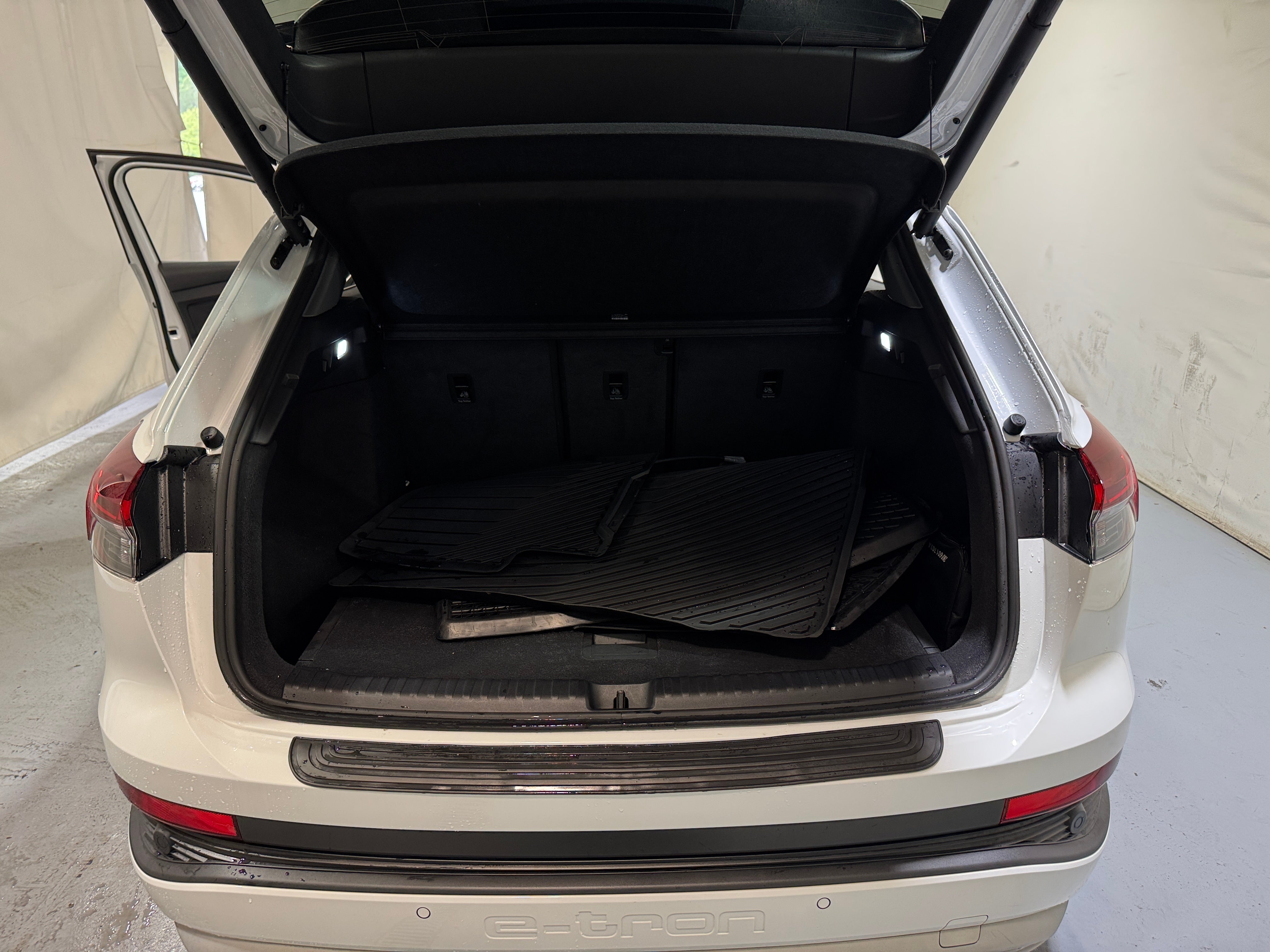 2023 Audi Q4 e-tron Premium Plus 6