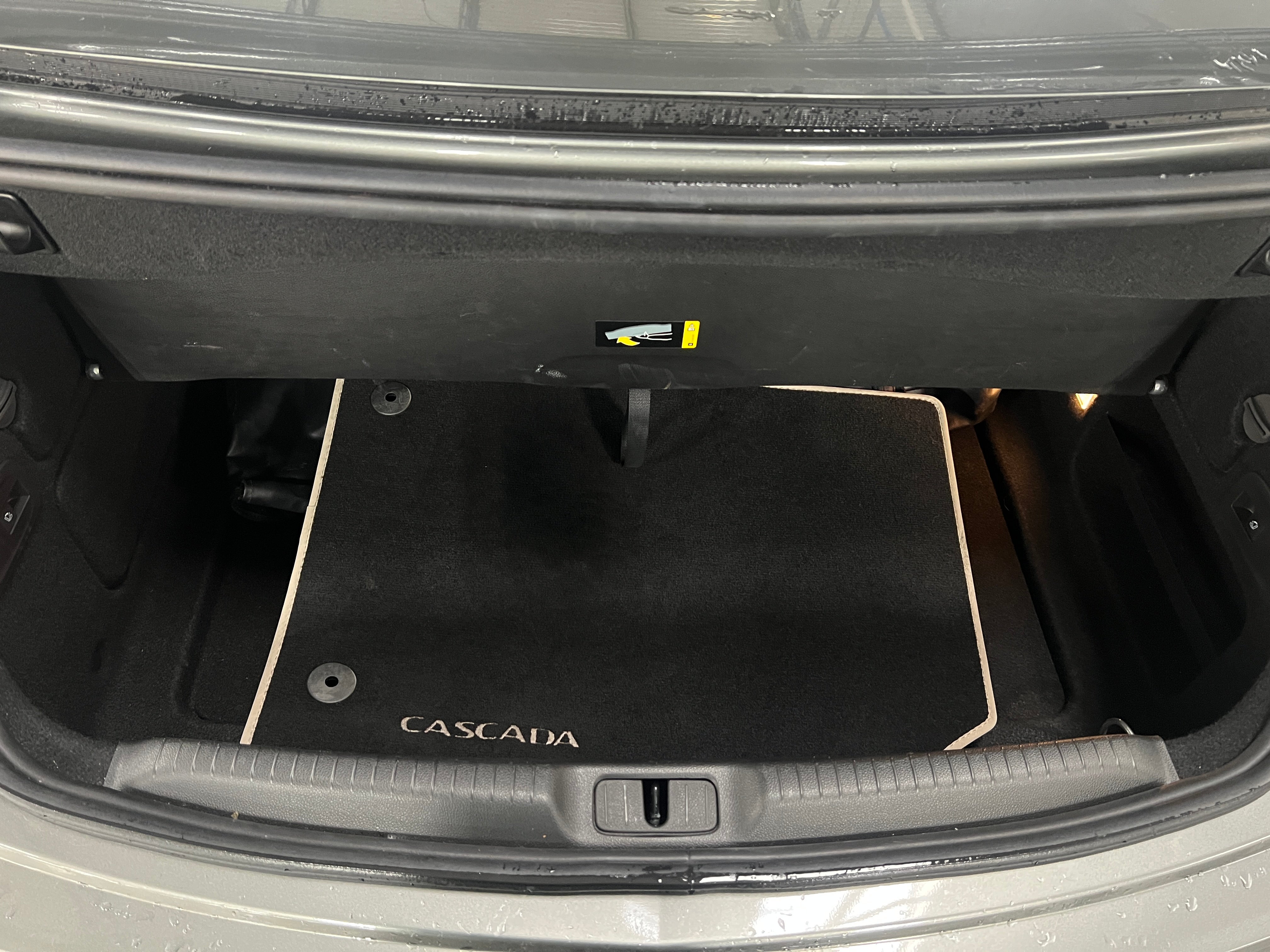 2017 Buick Cascada Premium 6