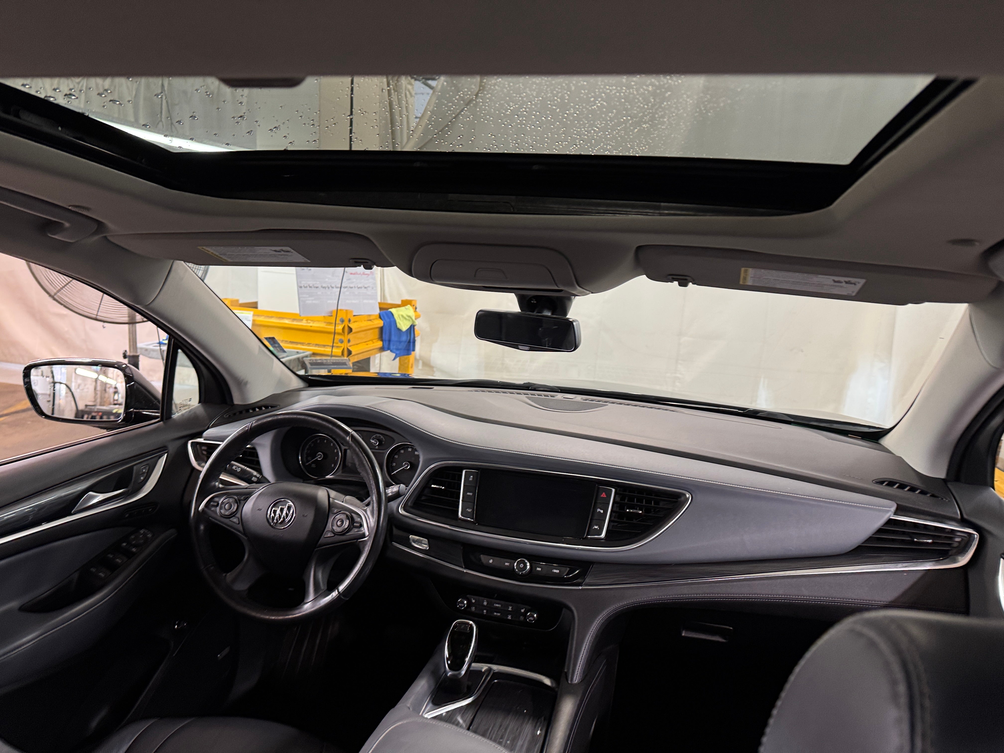 2018 Buick Enclave Premium 2