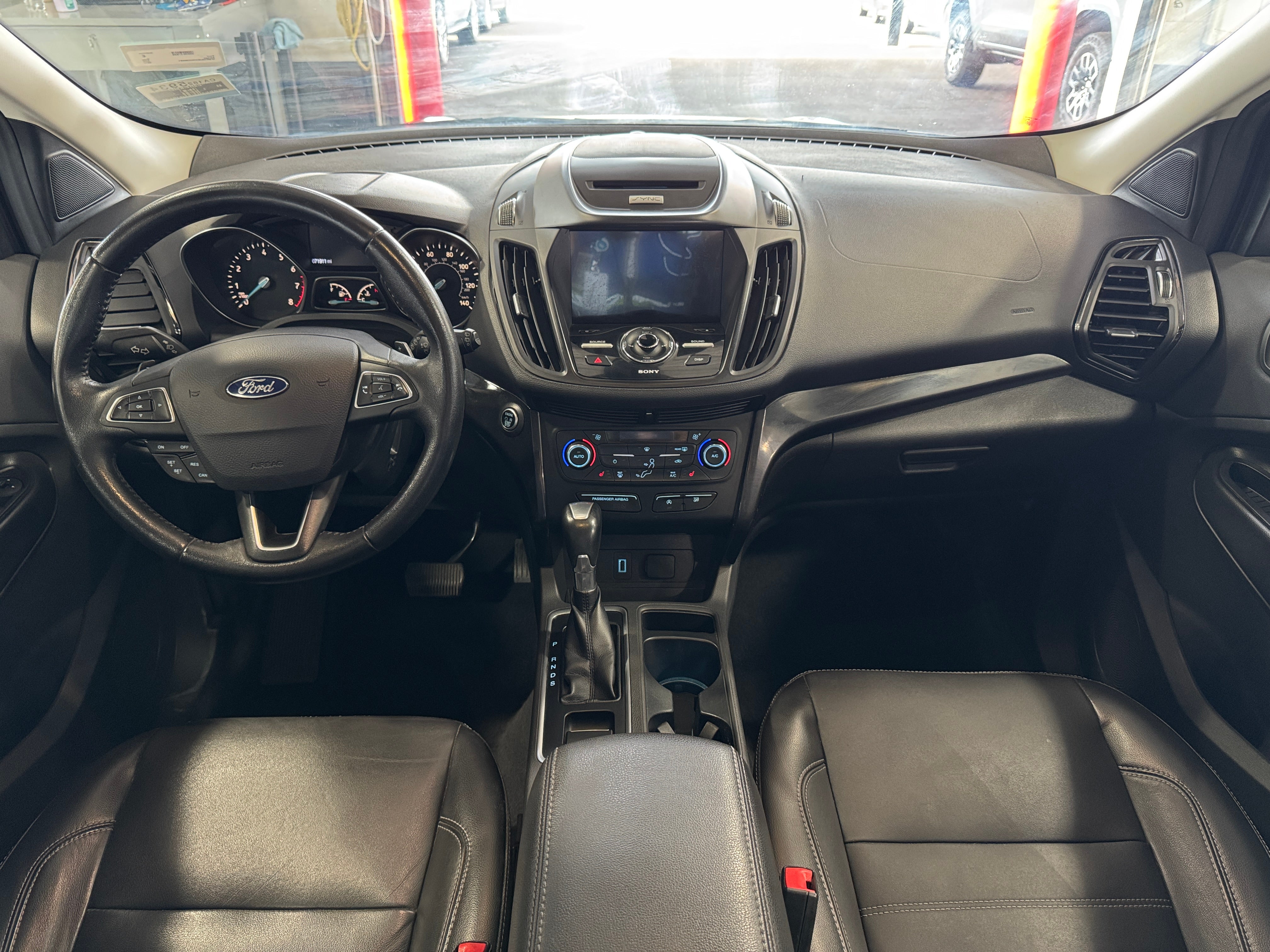 2017 Ford Escape Titanium 2