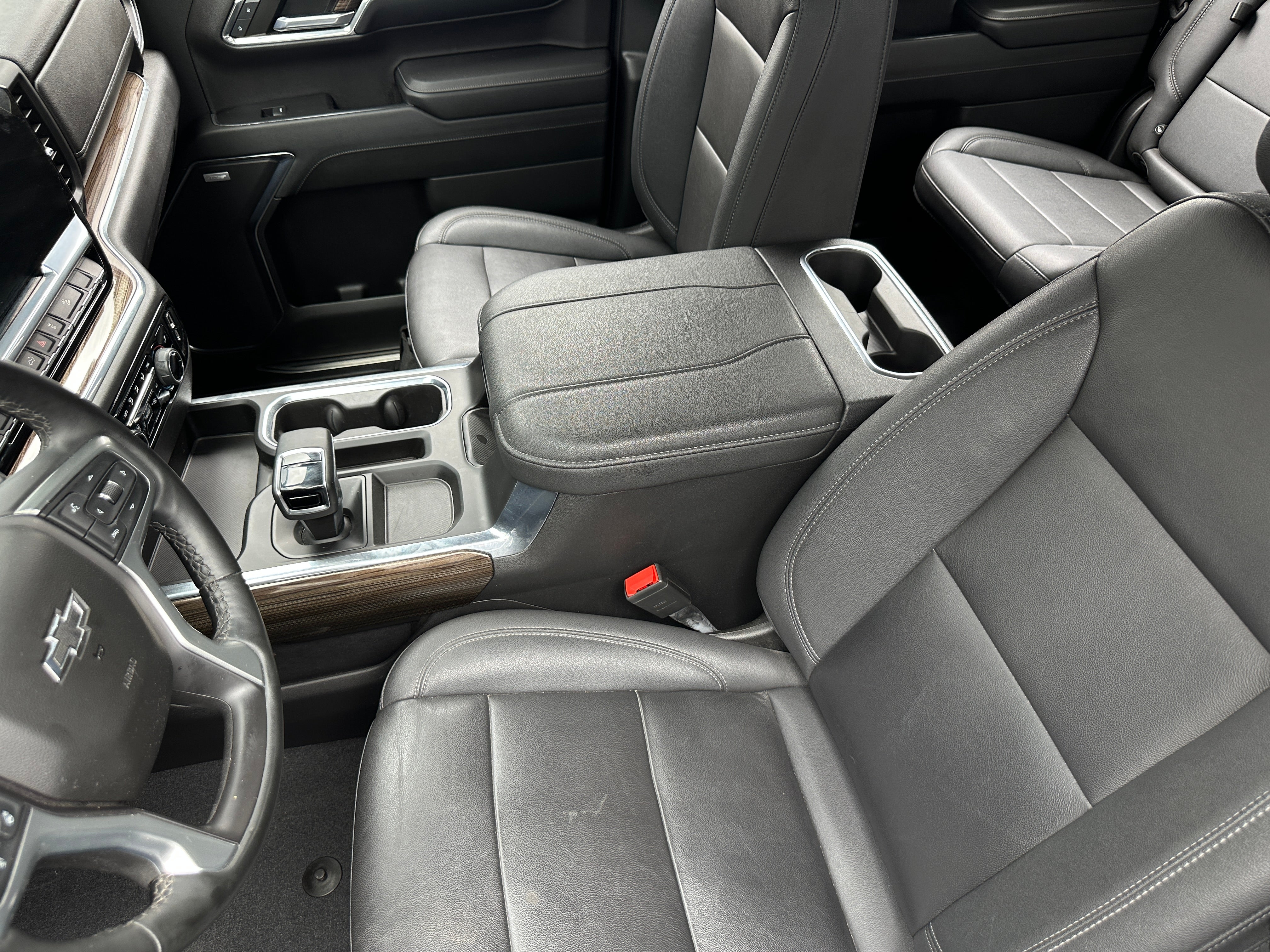 2023 Chevrolet Silverado 1500 RST 2