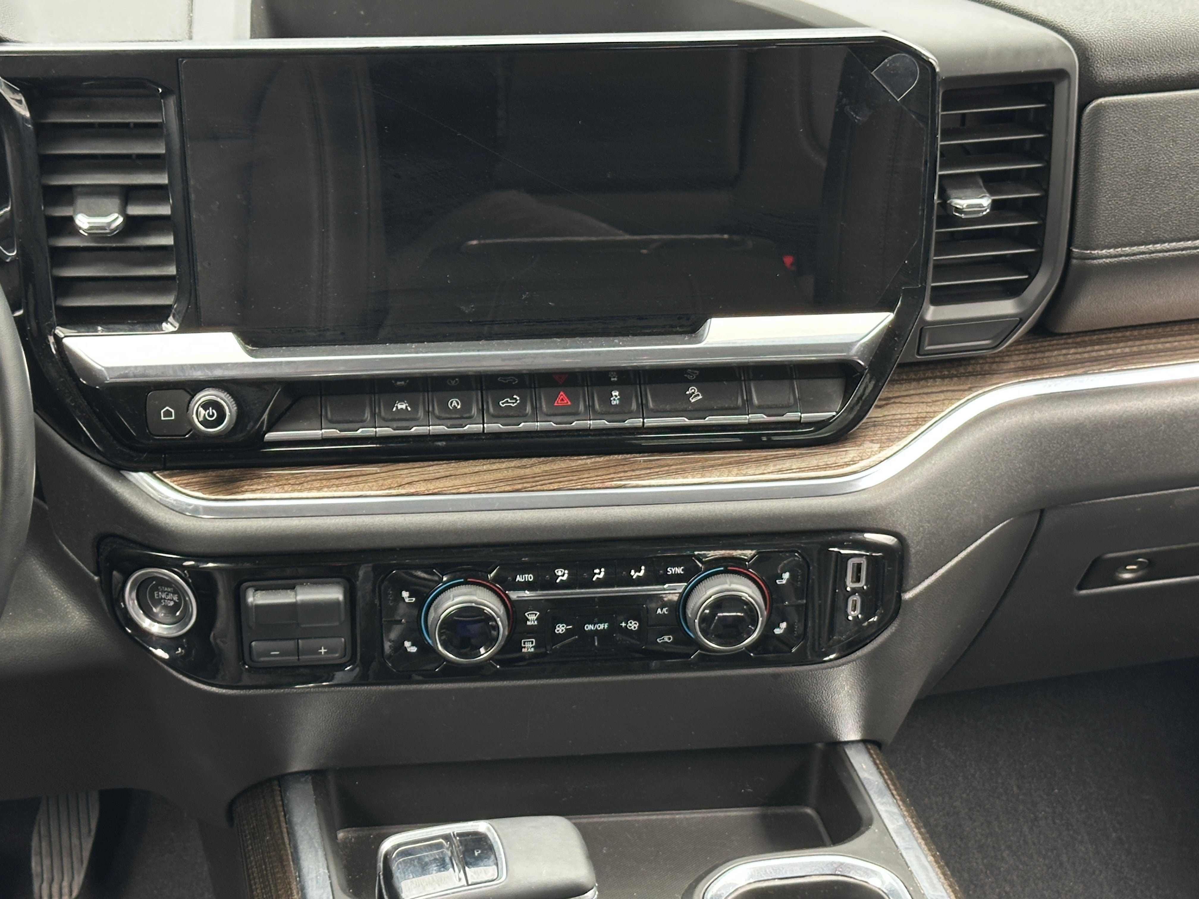 2023 Chevrolet Silverado 1500 RST 4