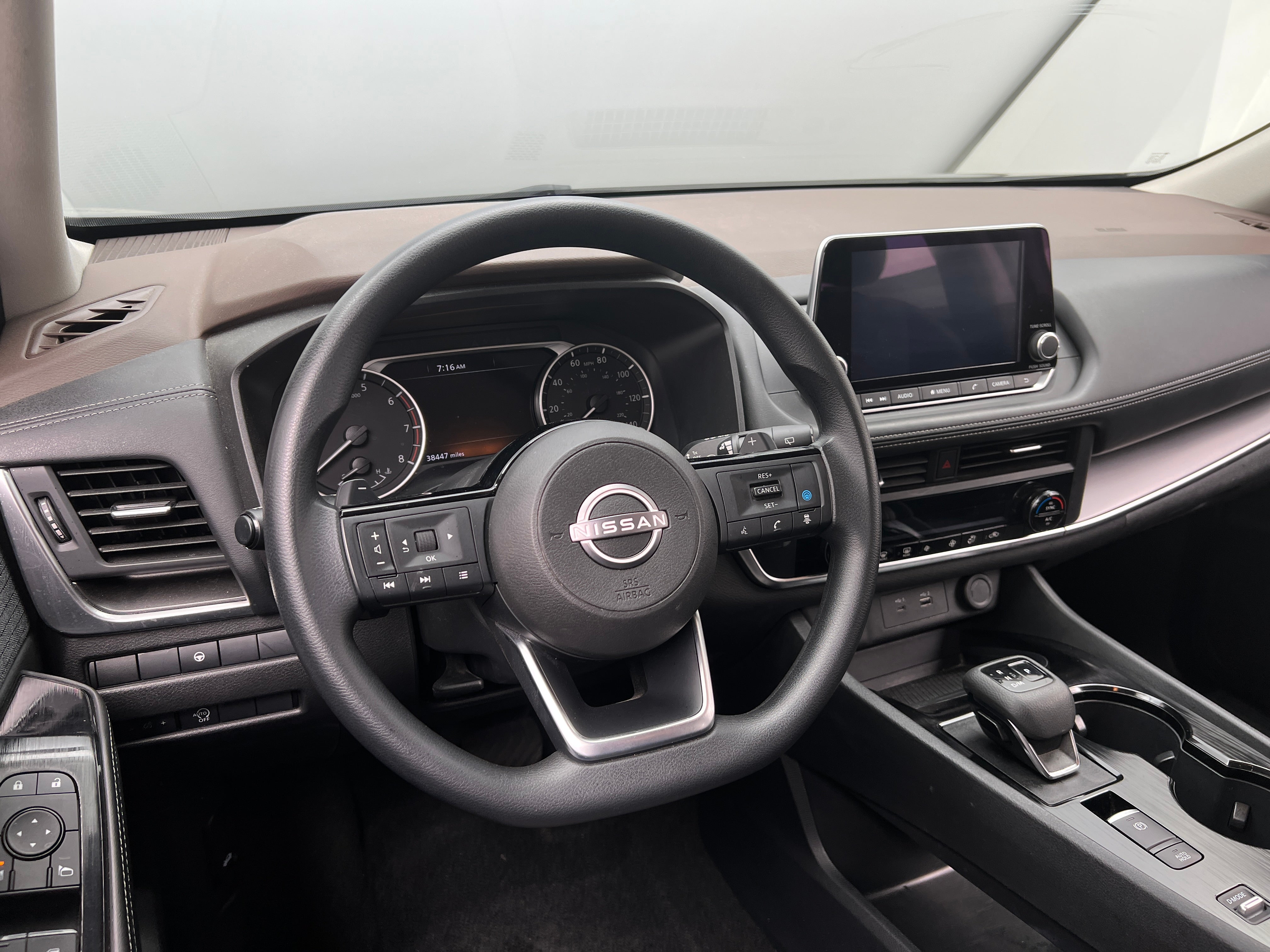 2023 Nissan Rogue SV 5