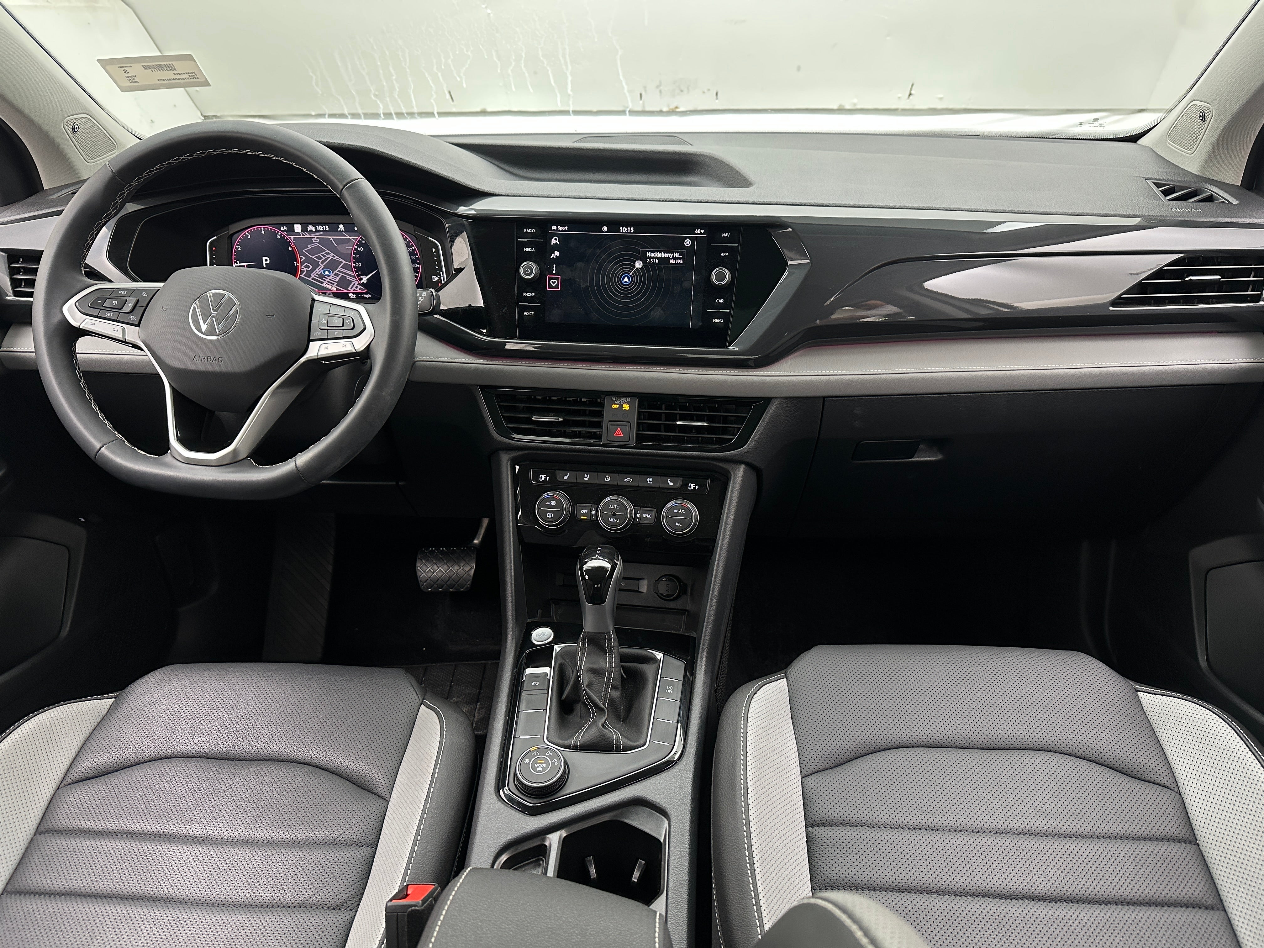 2024 Volkswagen Taos SEL 2