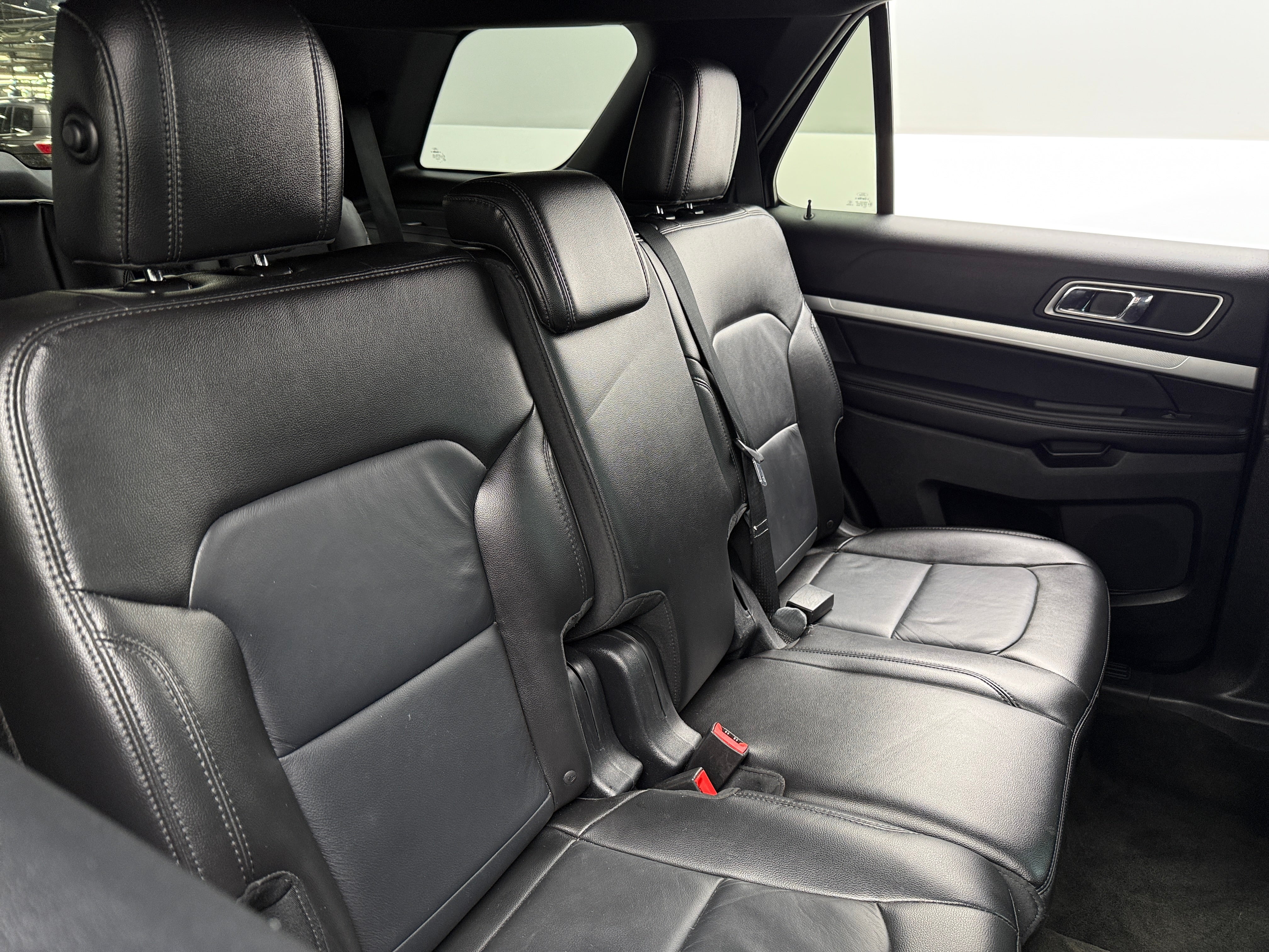 2016 Ford Explorer XLT 6