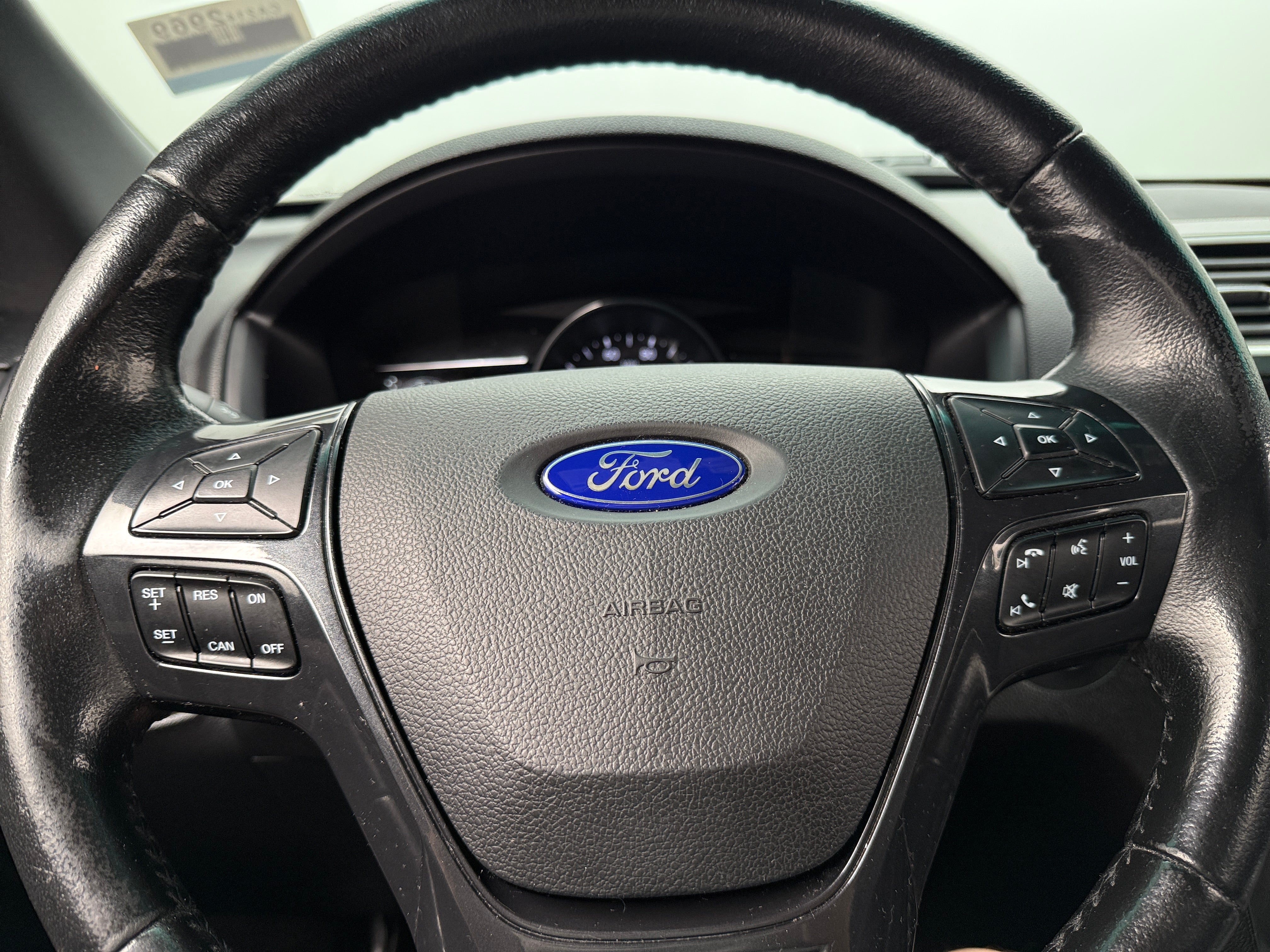2016 Ford Explorer XLT 5