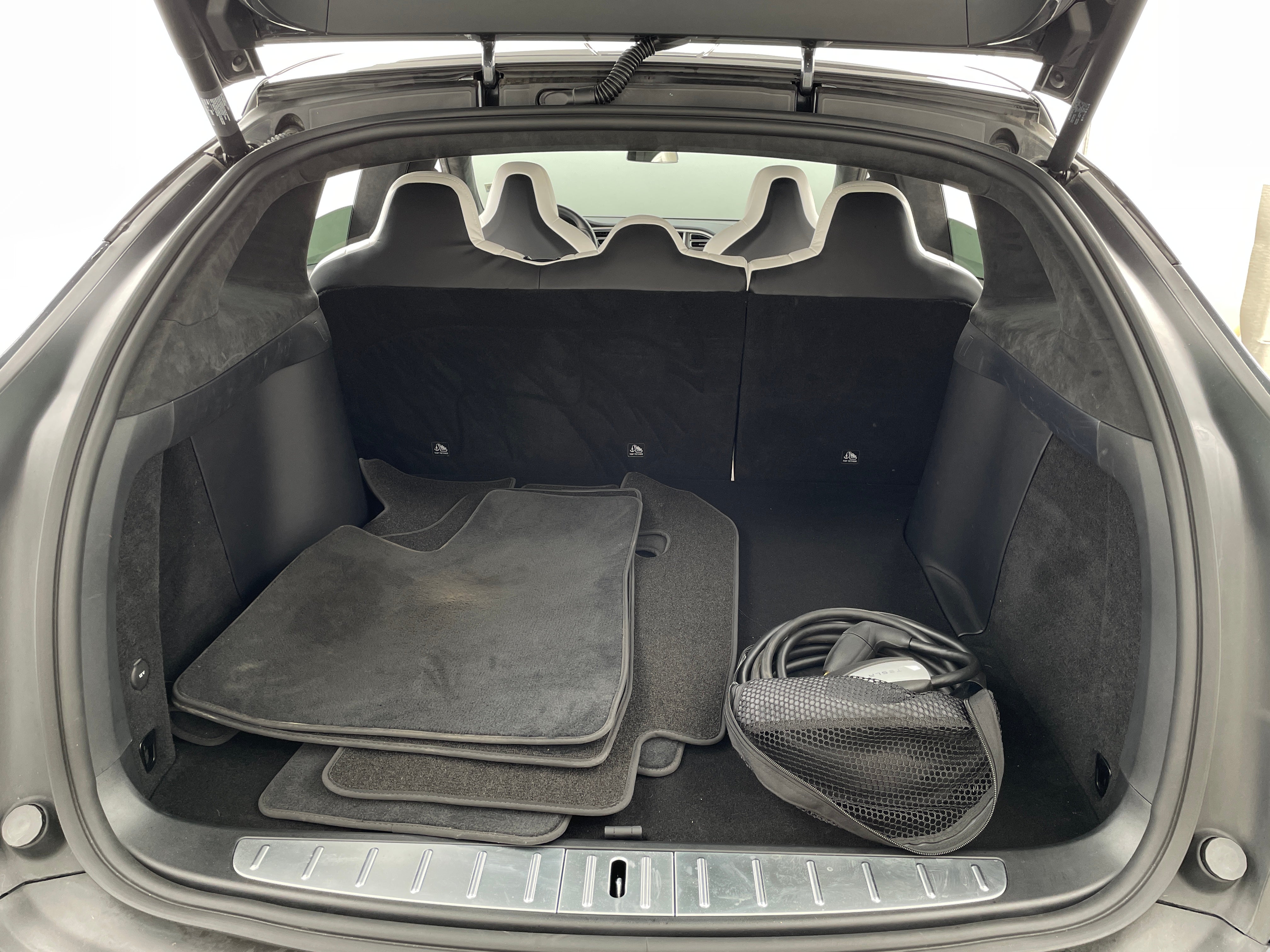 2017 Tesla Model X 100D 6