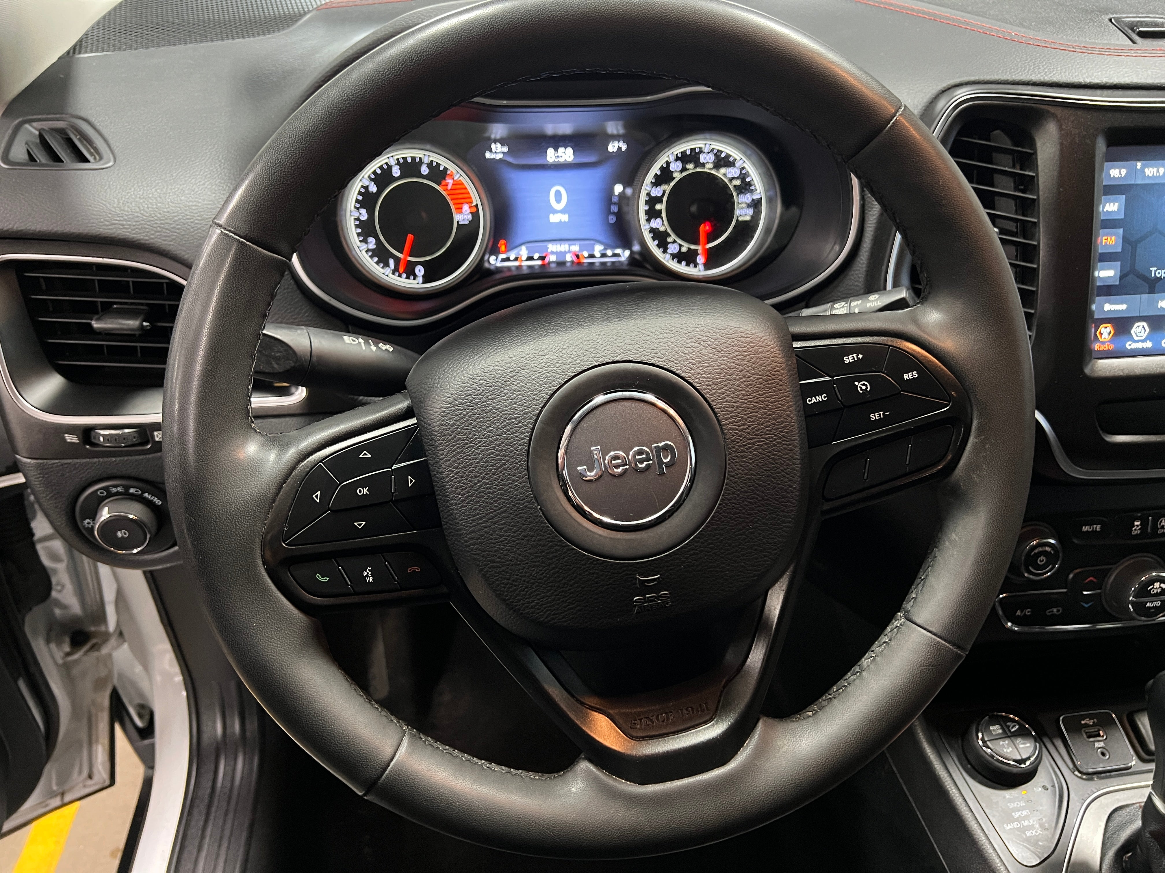 2022 Jeep Cherokee Trailhawk 5