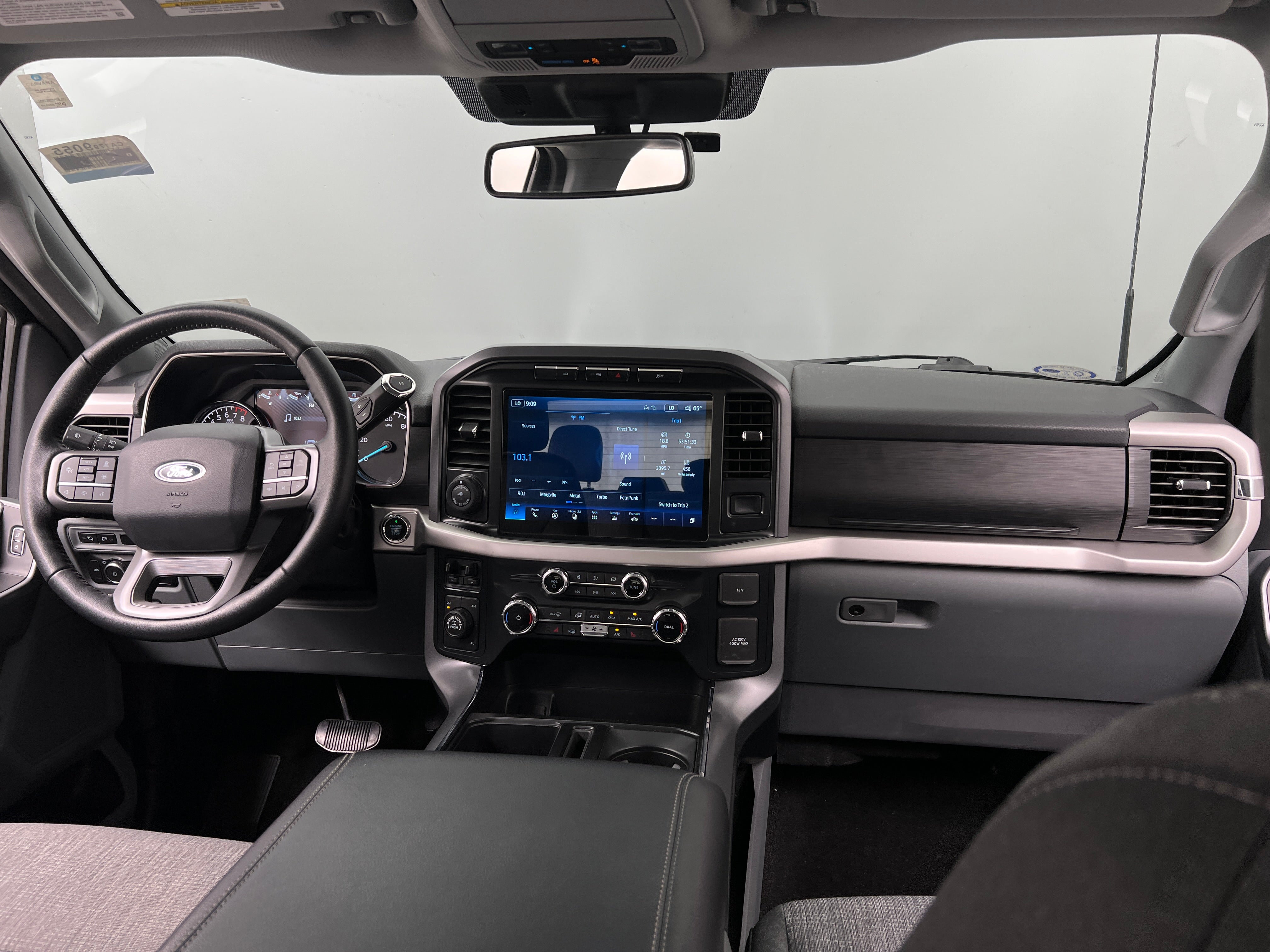 2022 Ford Econoline E-150 3