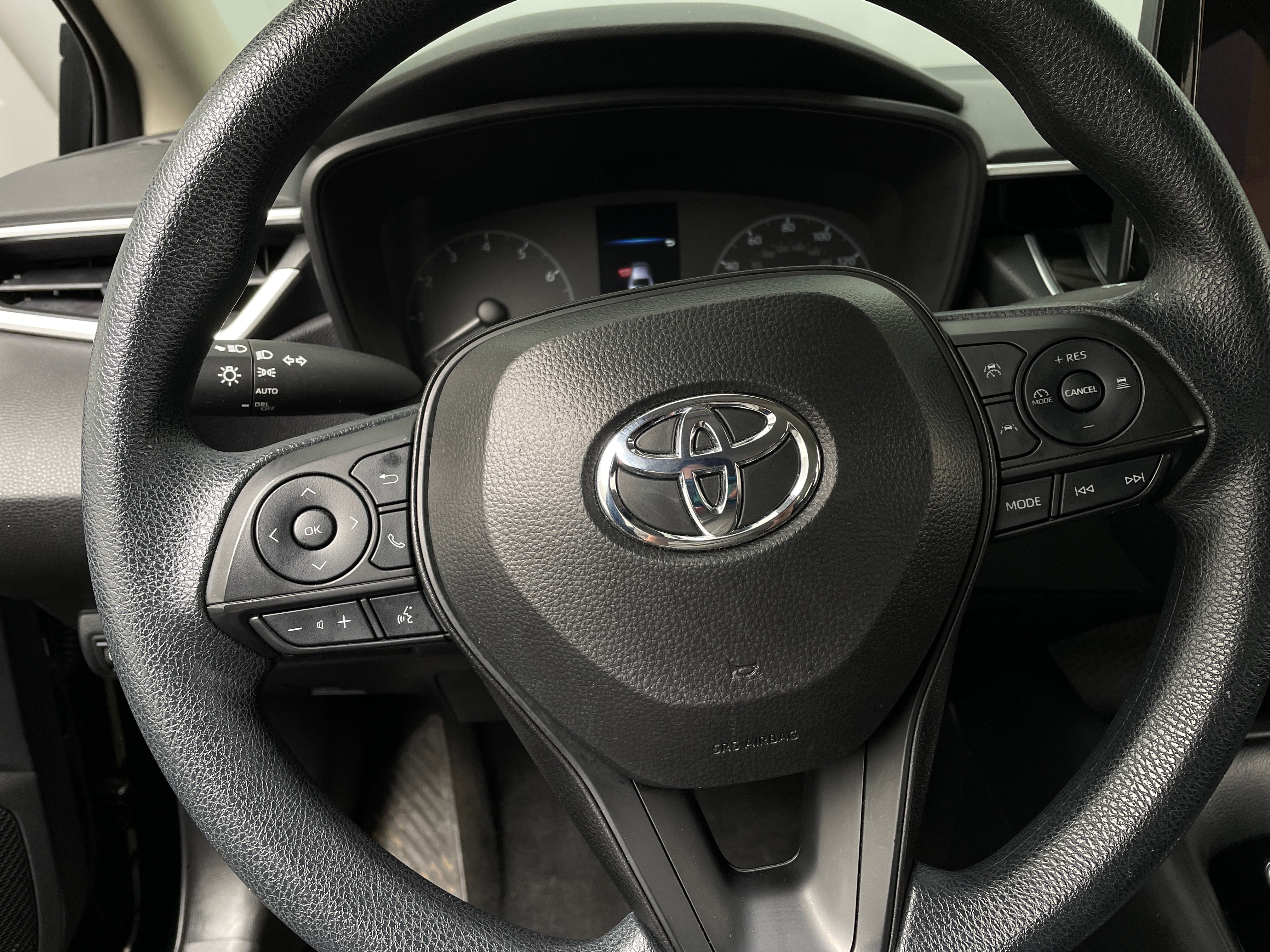 2024 Toyota Corolla LE 5
