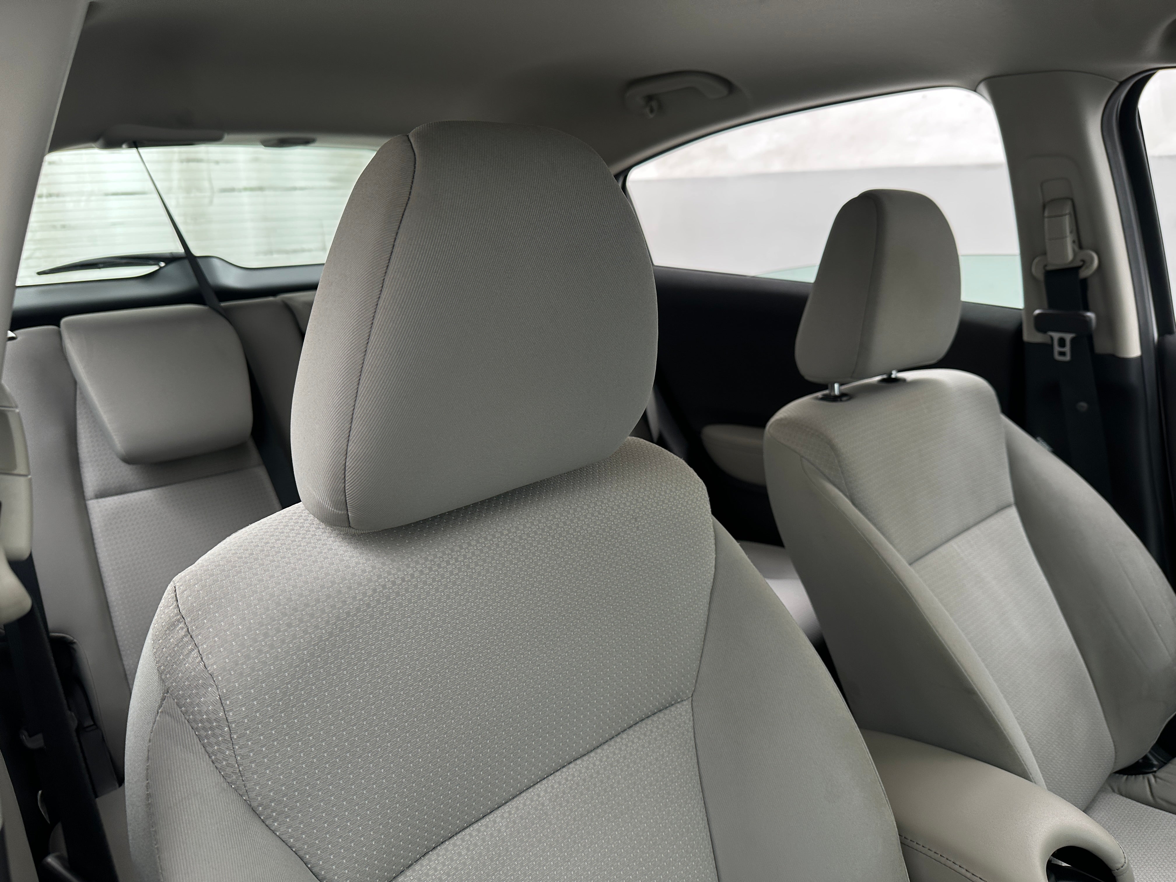 2021 Honda HR-V LX 2
