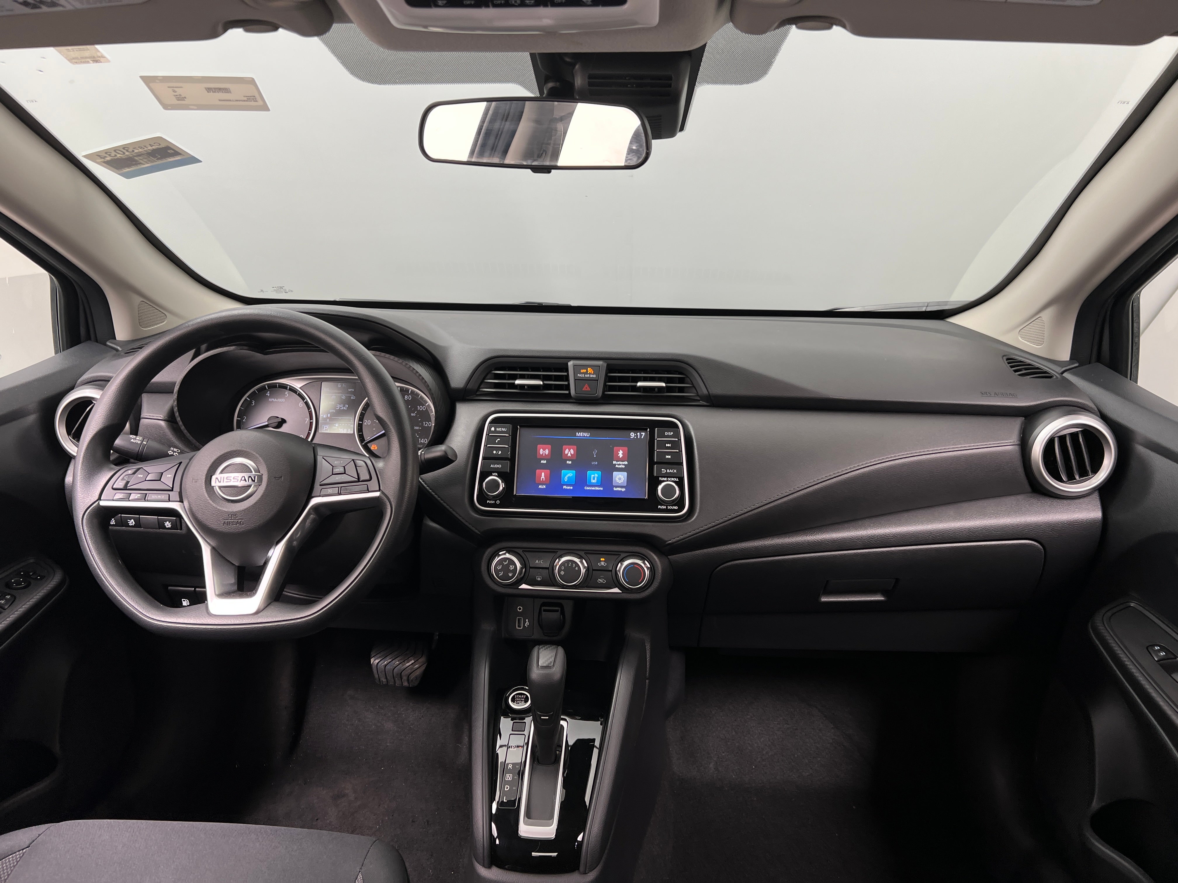2020 Nissan Versa S 3