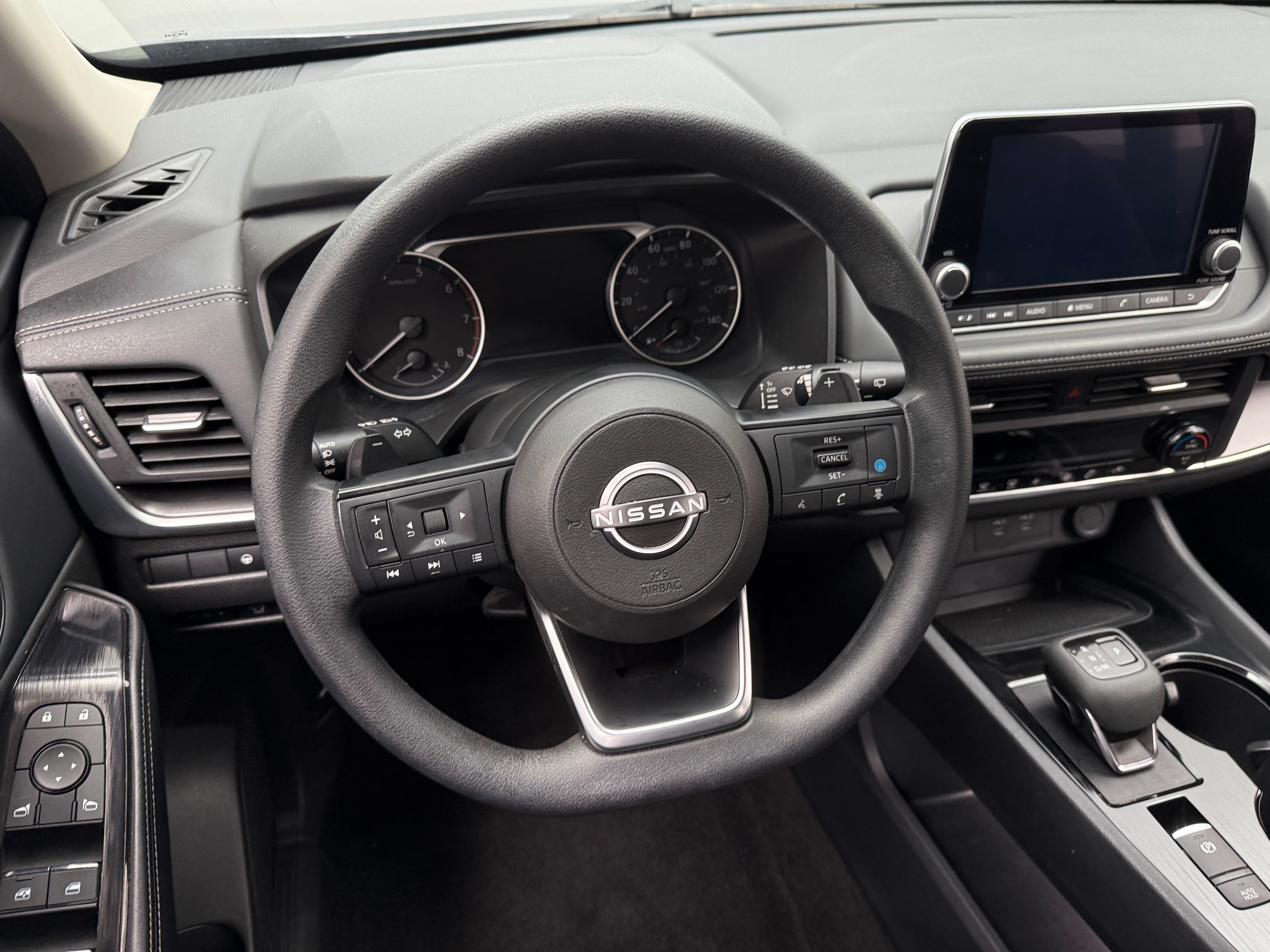 2024 Nissan Rogue SV 5