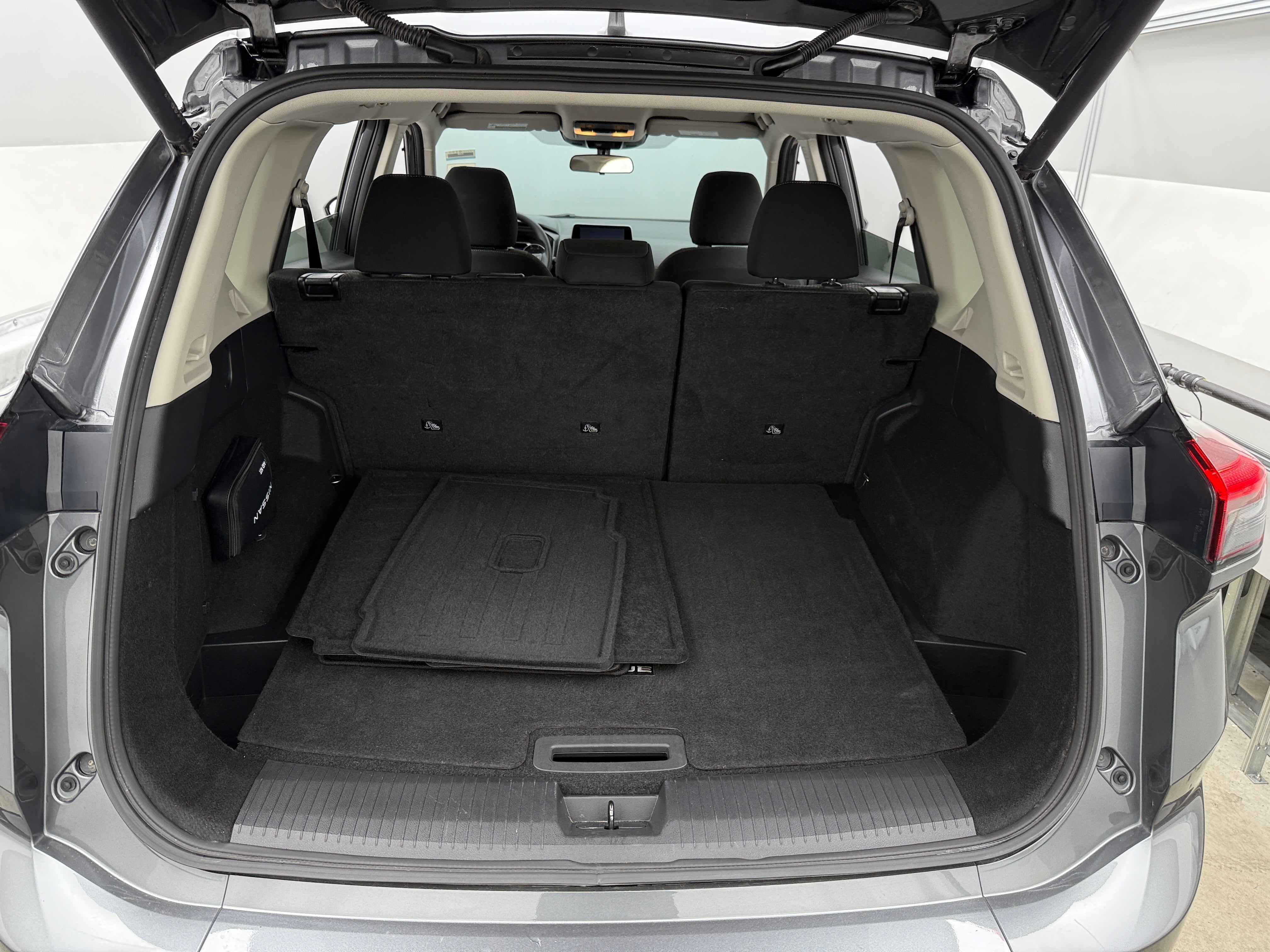 2024 Nissan Rogue SV 7