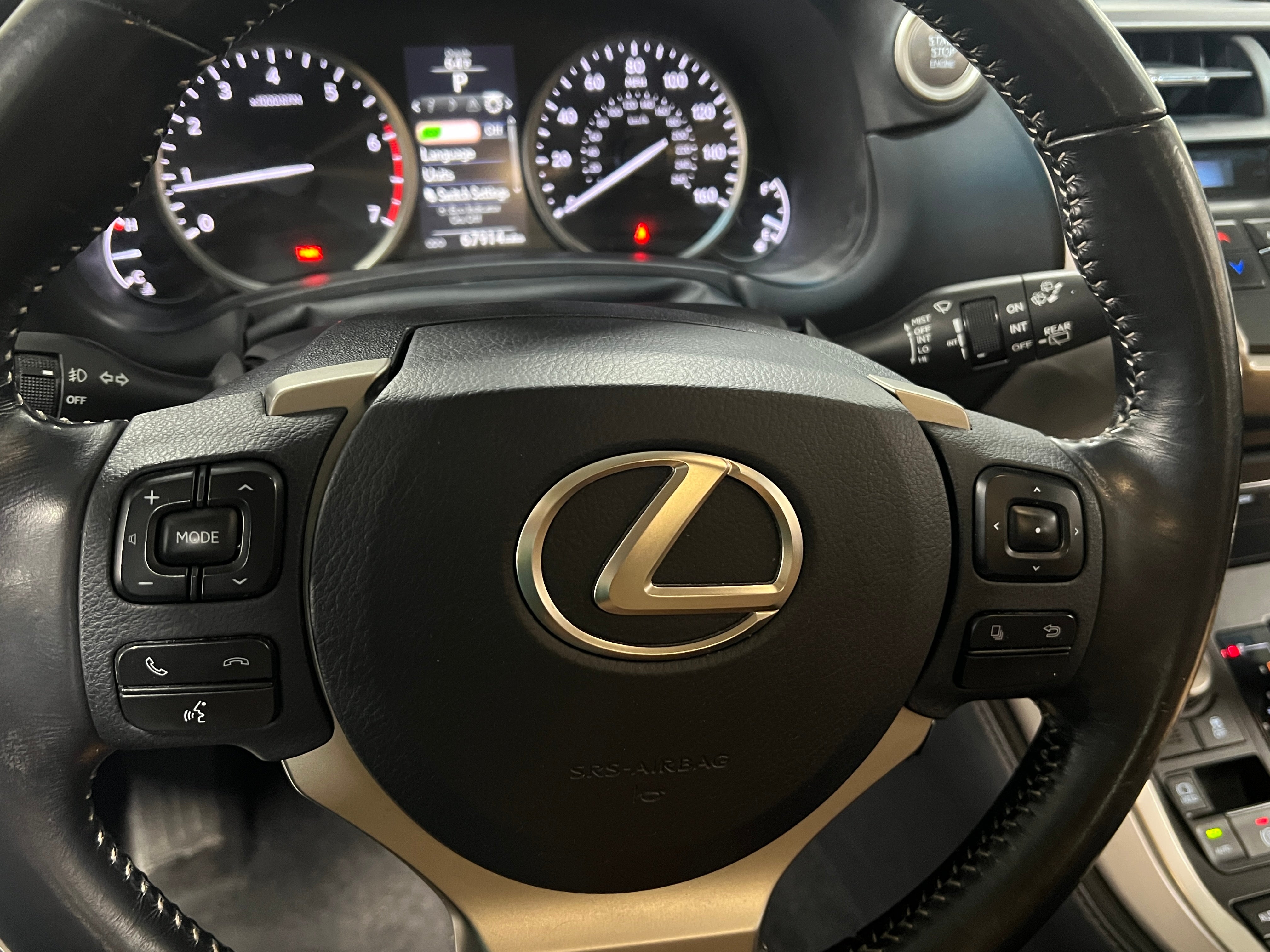 2016 Lexus NX 200t 4