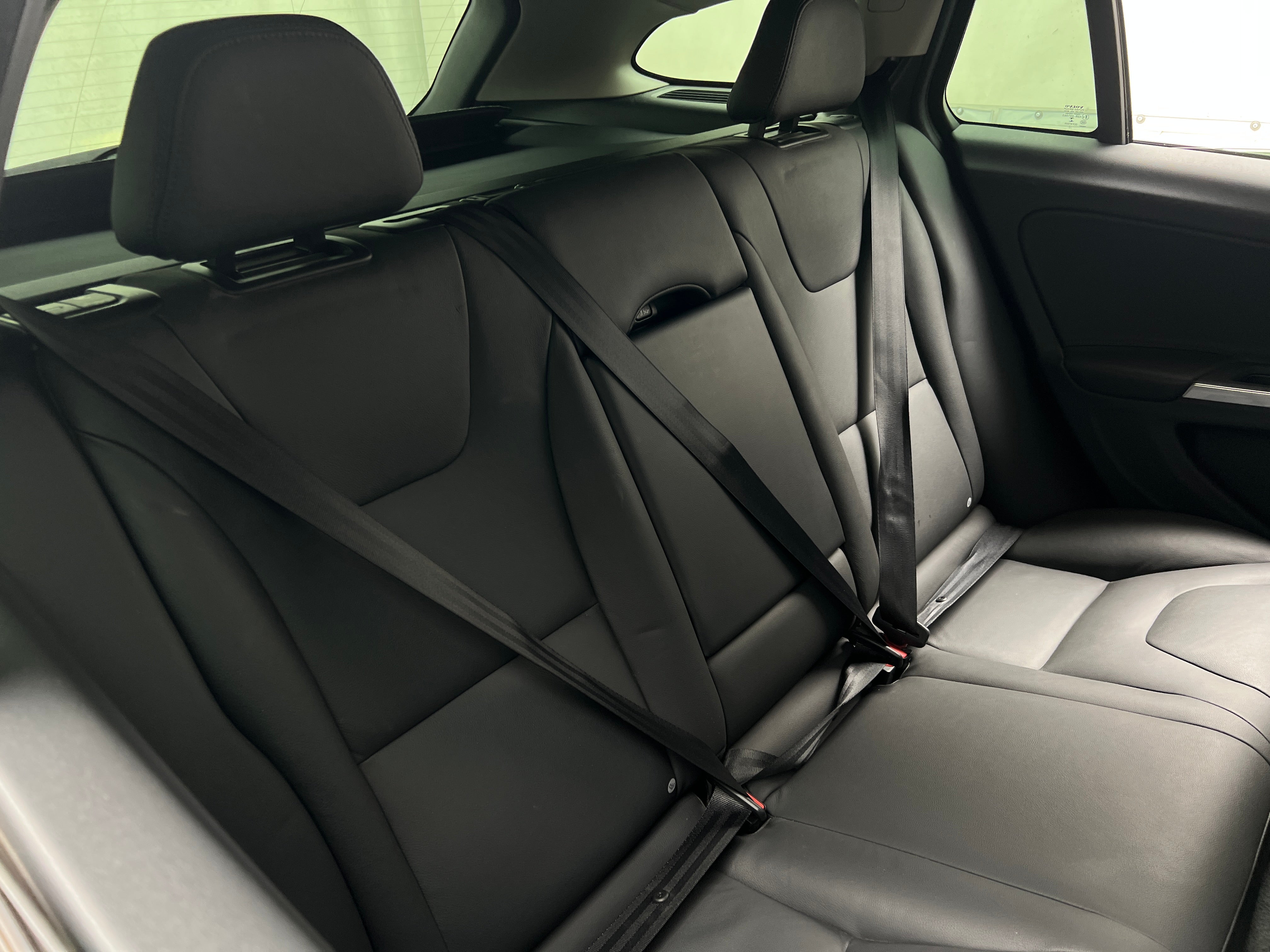 2015 Volvo V60 T5 5
