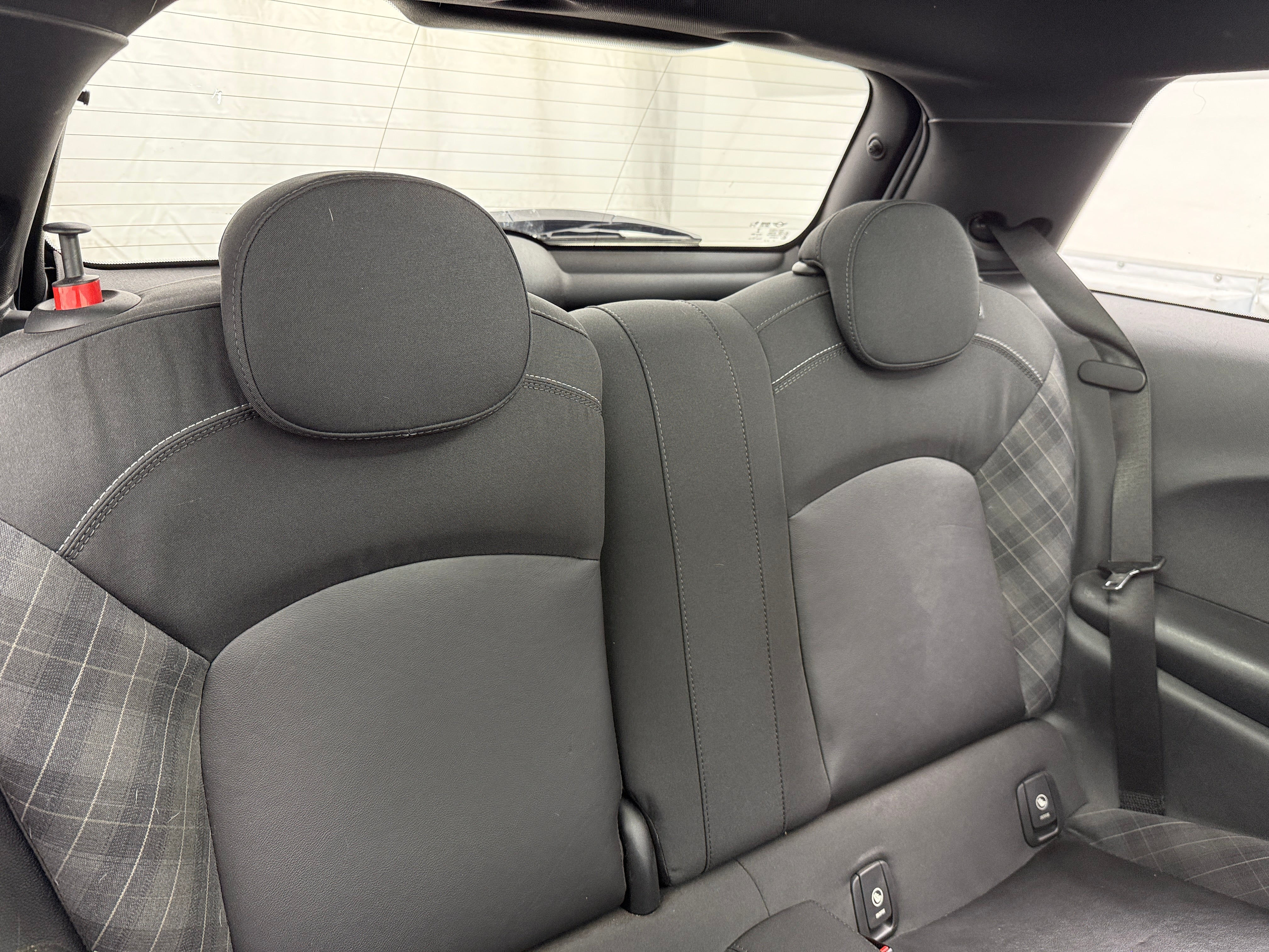 2014 MINI Cooper Hardtop S 5