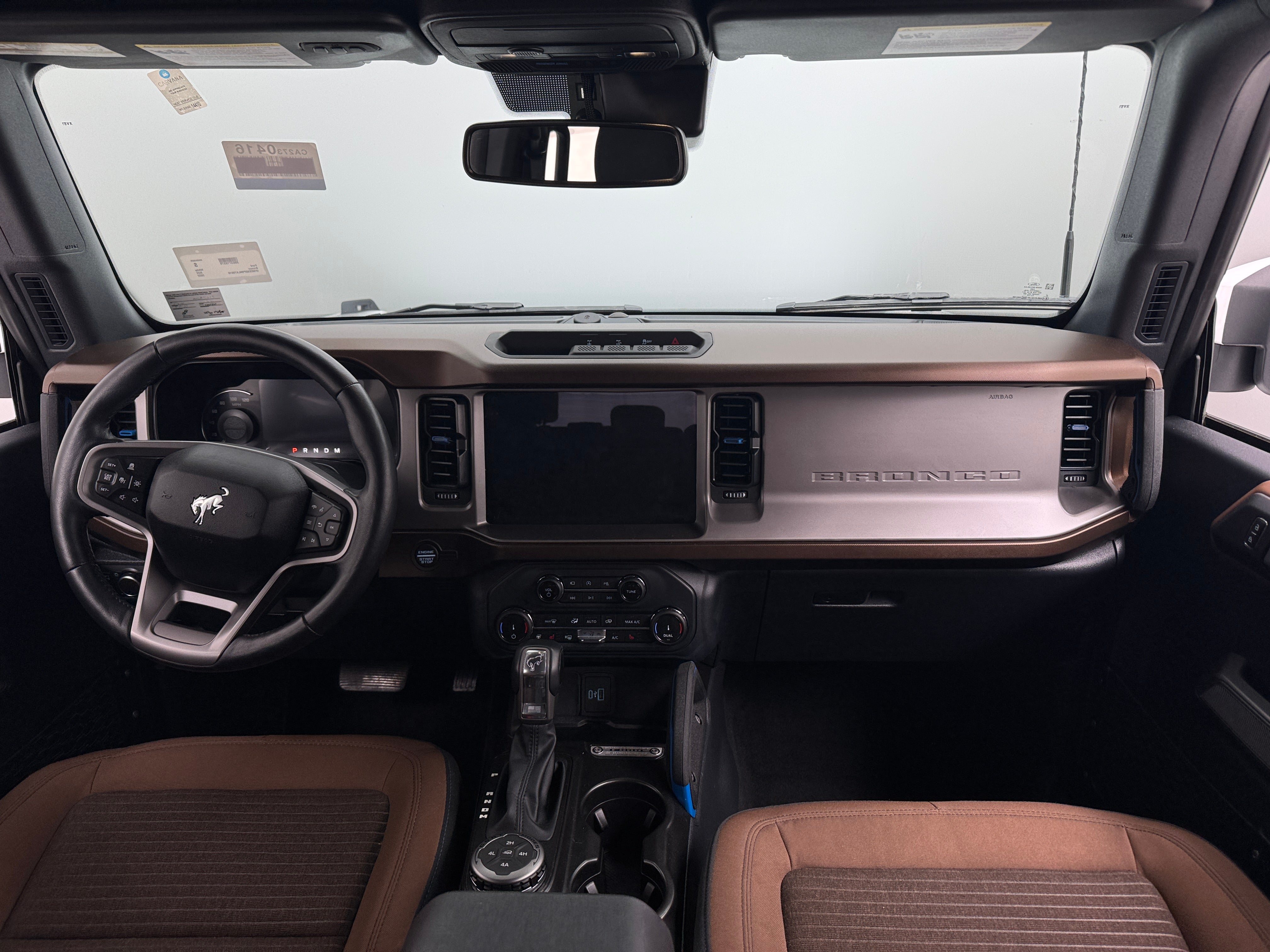 2022 Ford Bronco Outer Banks 3
