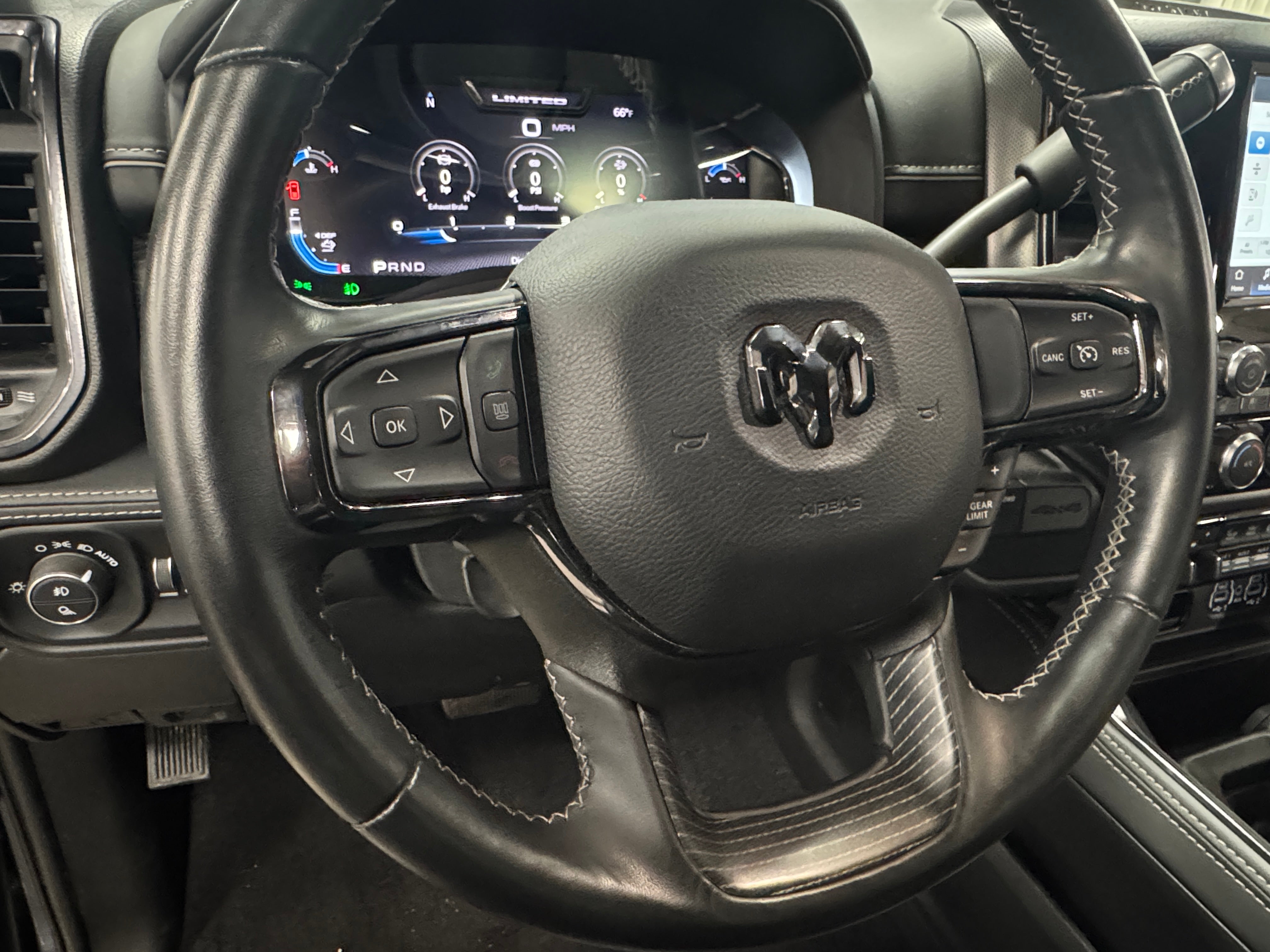 2023 RAM 3500 Limited 4