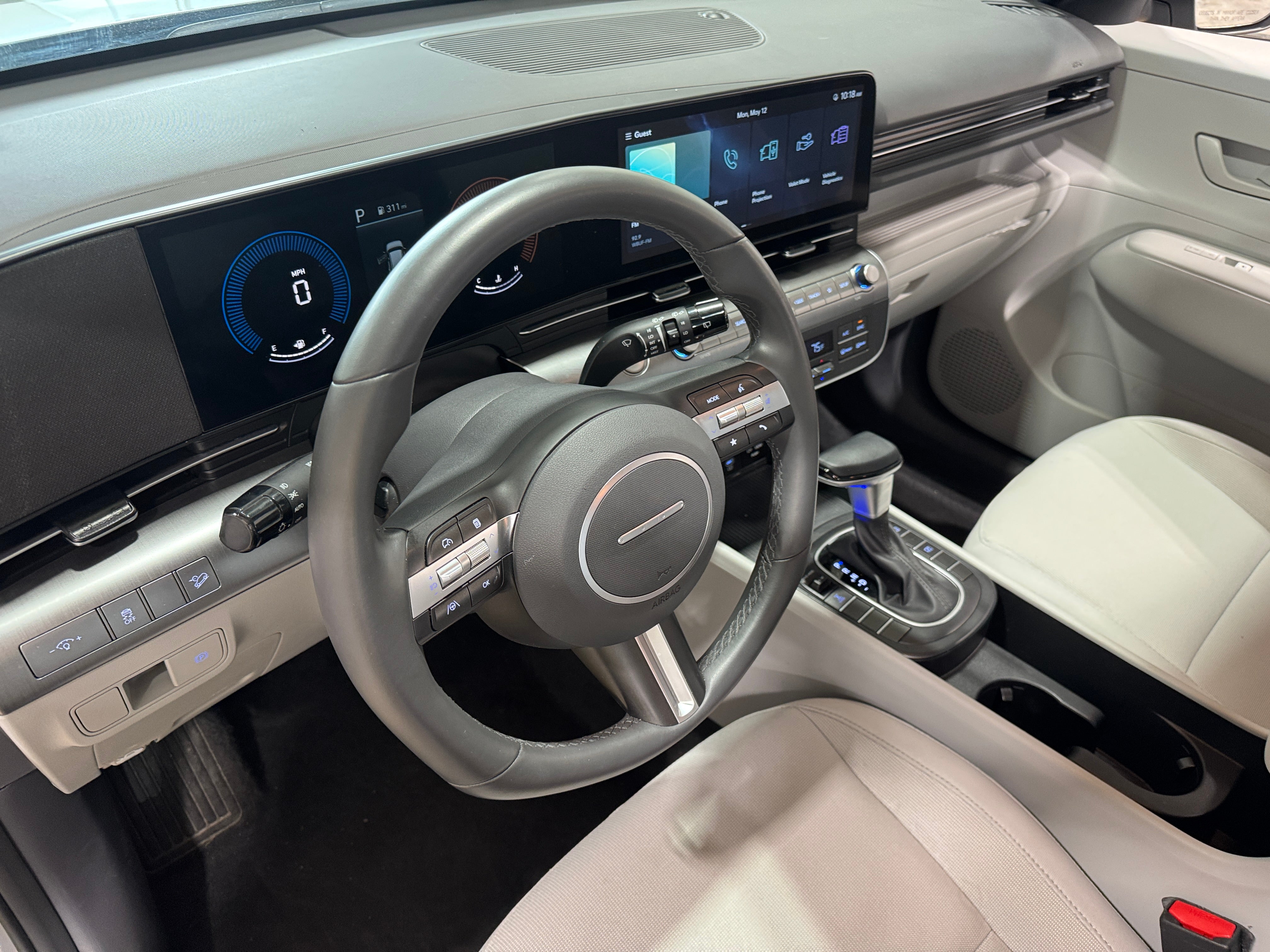 2024 Hyundai Kona SEL 3