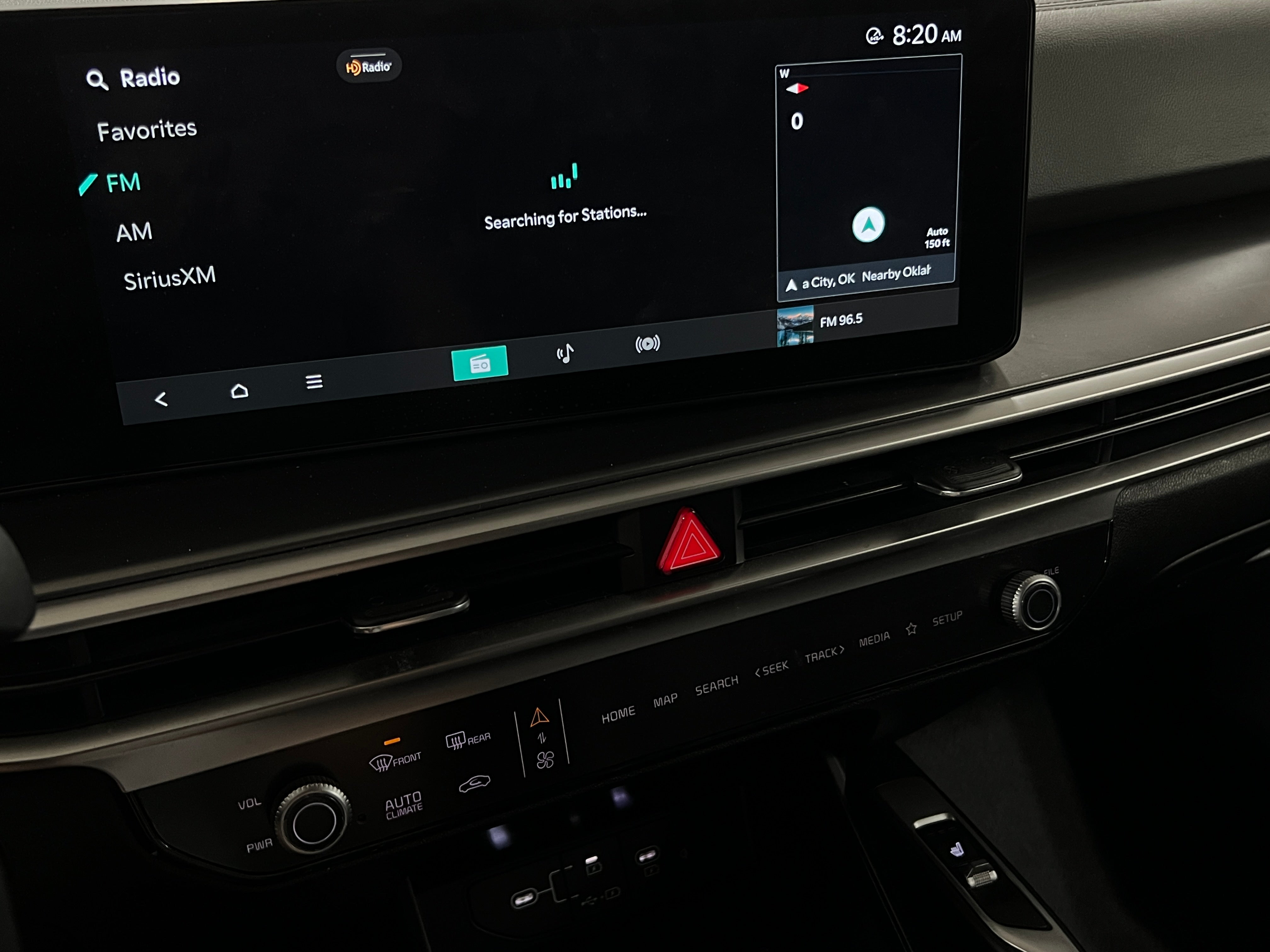 2024 Kia Sorento S 3