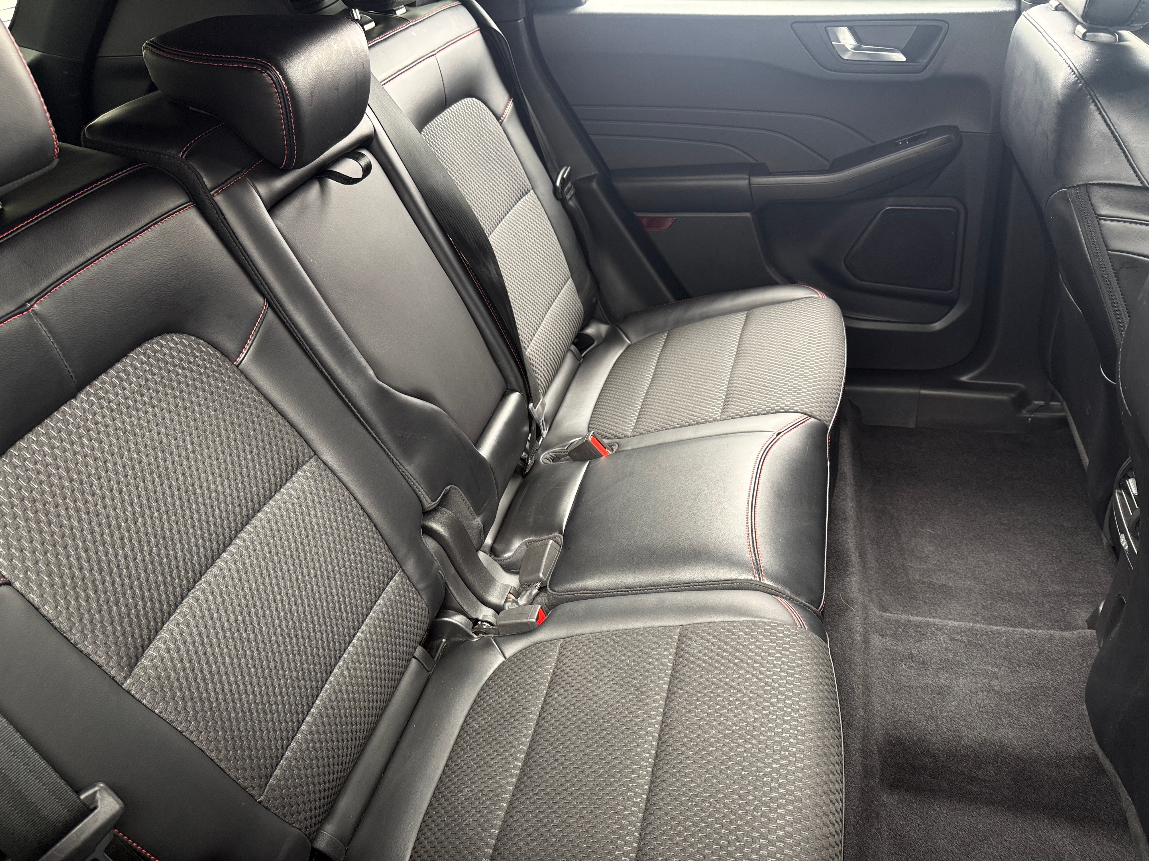 2023 Ford Escape SE Sport Hybrid 5