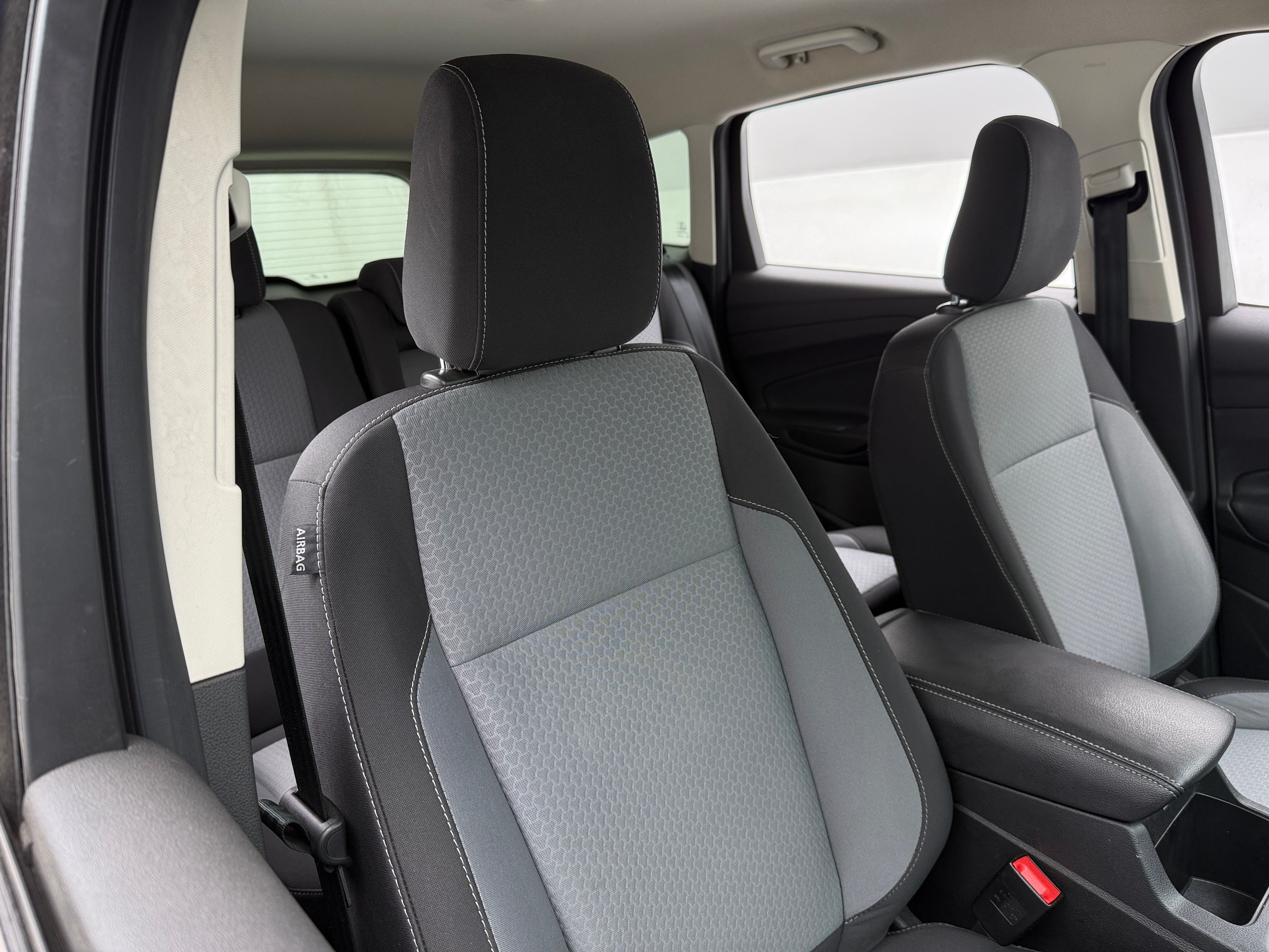 2018 Ford Escape SE 2