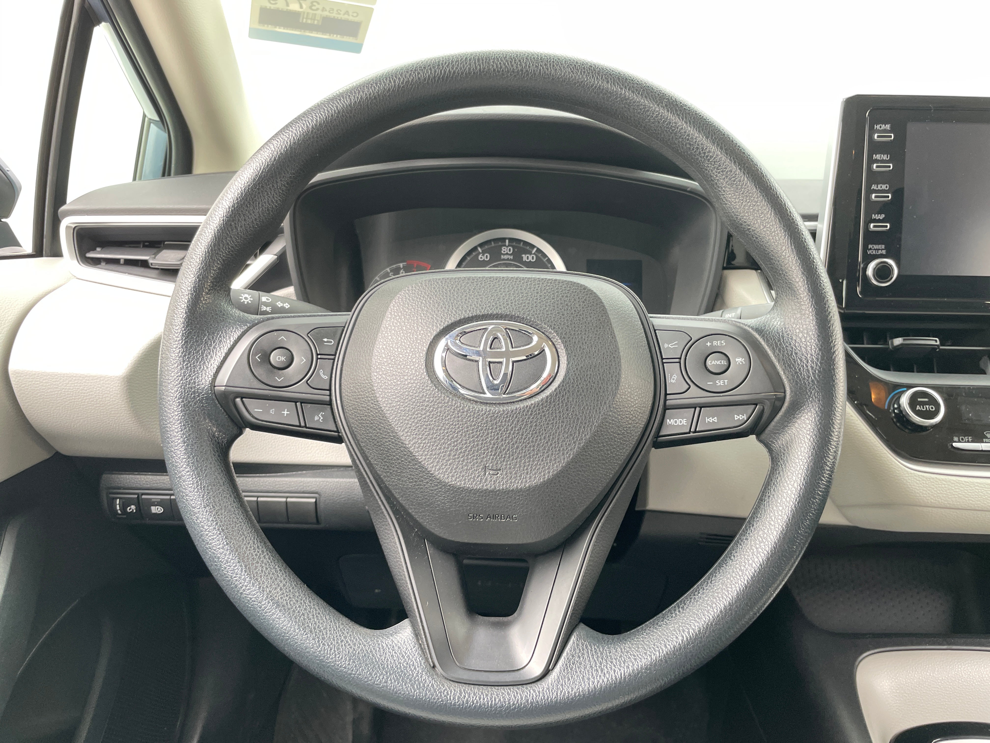 2020 Toyota Corolla LE 5