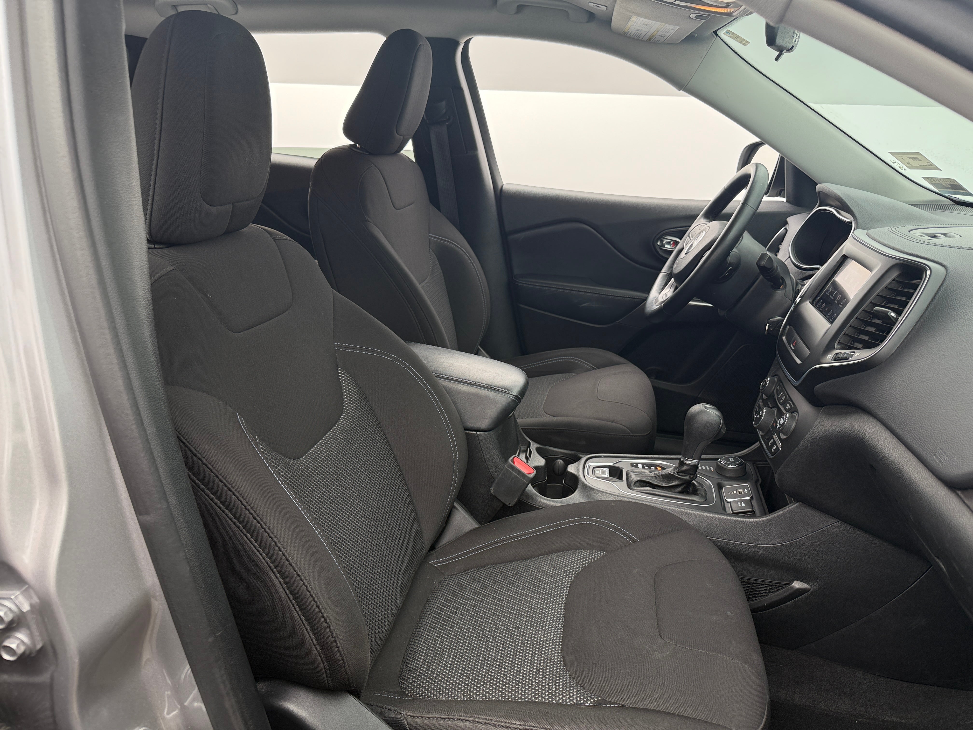 2019 Jeep Cherokee Latitude 2