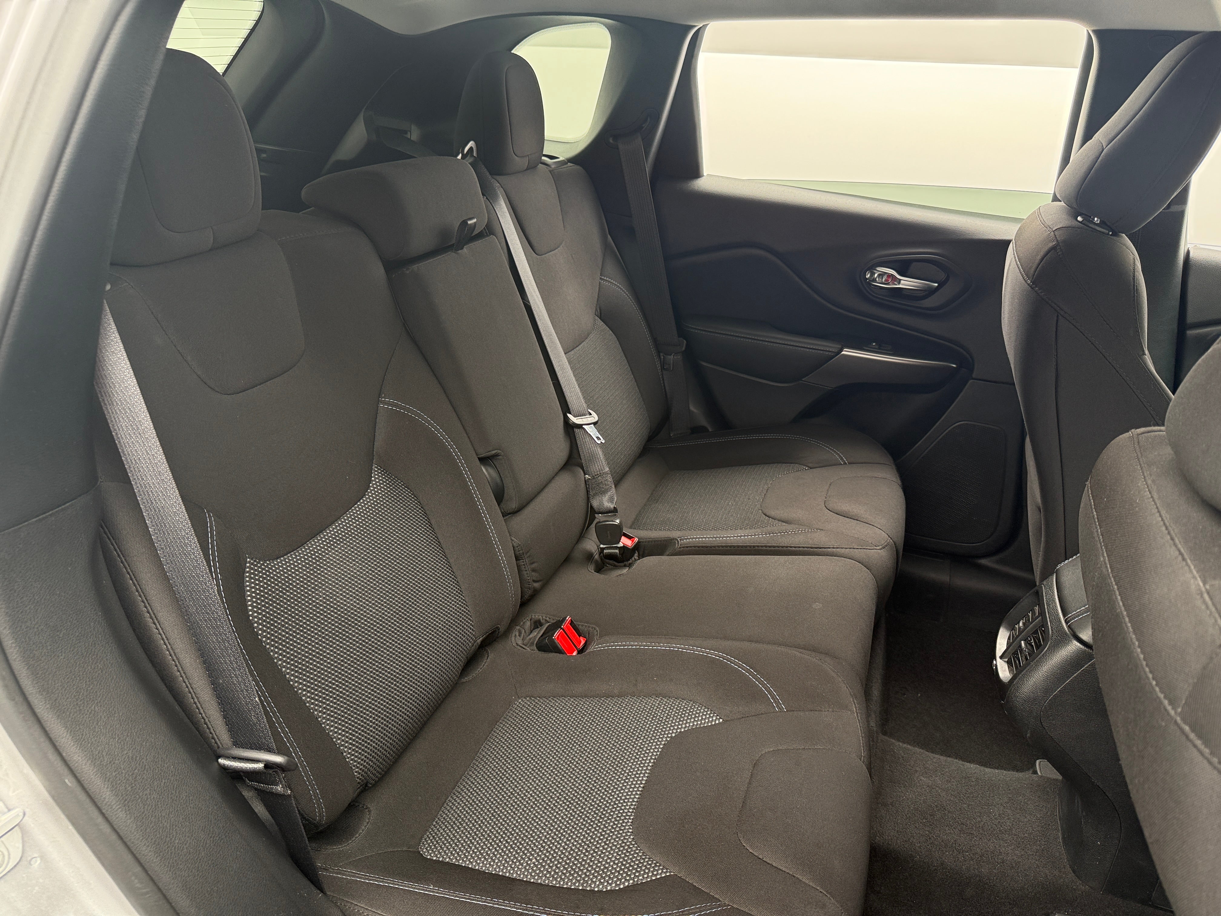 2019 Jeep Cherokee Latitude 6
