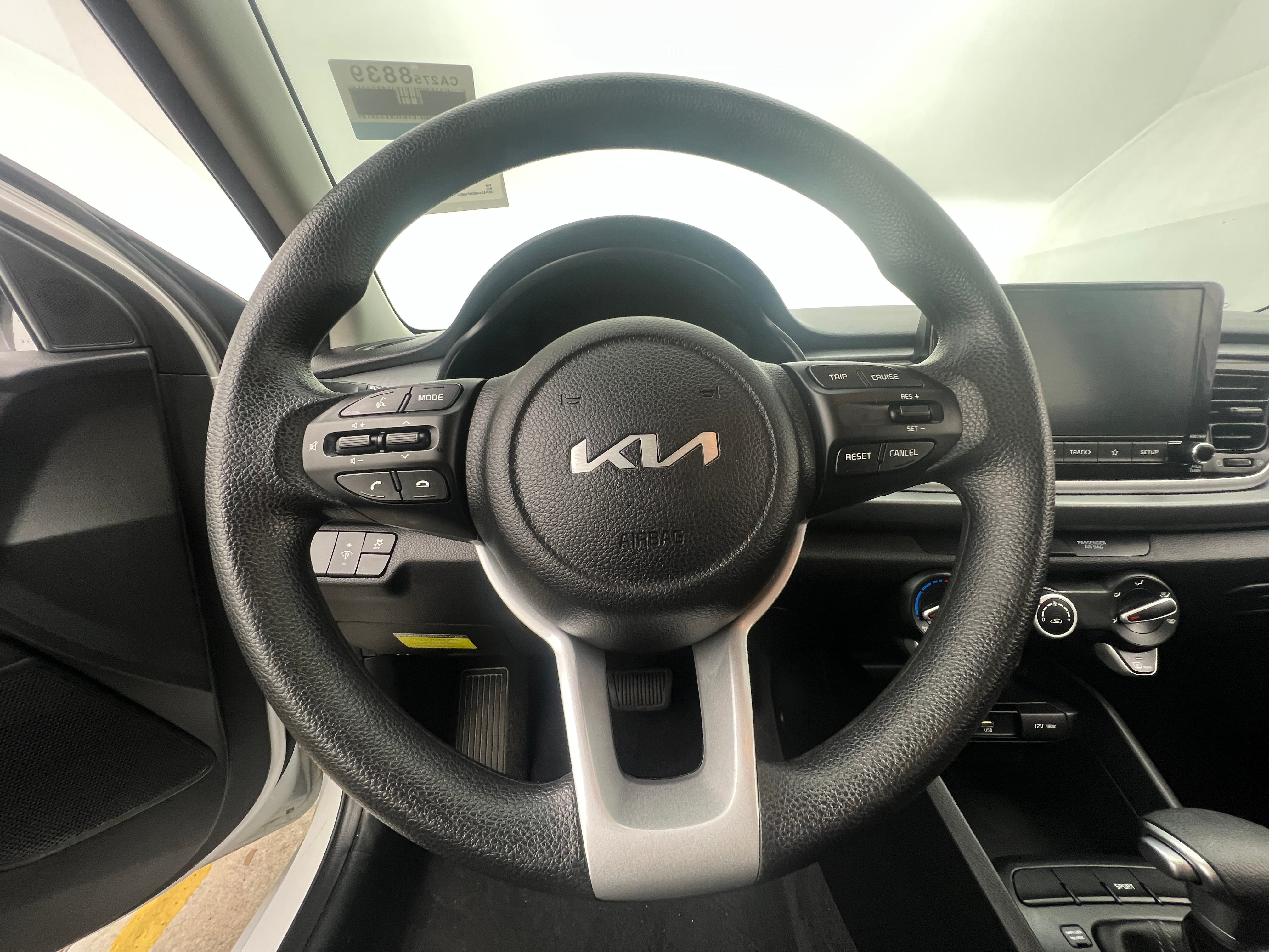 2022 Kia Rio S 5